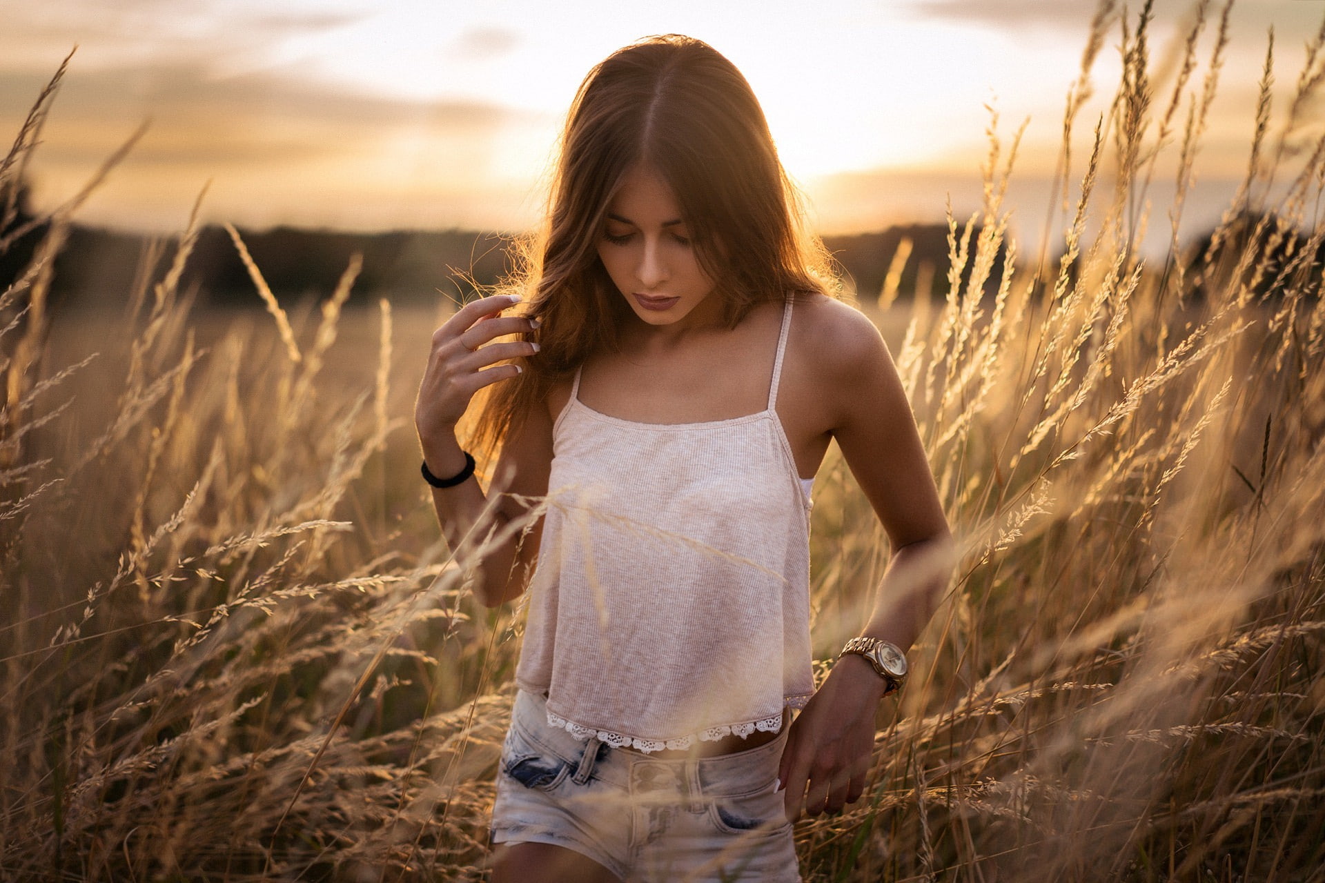 jean shorts, 1080P, women outdoors, women, sunset, Sara Tessitore, HD Wallpaper