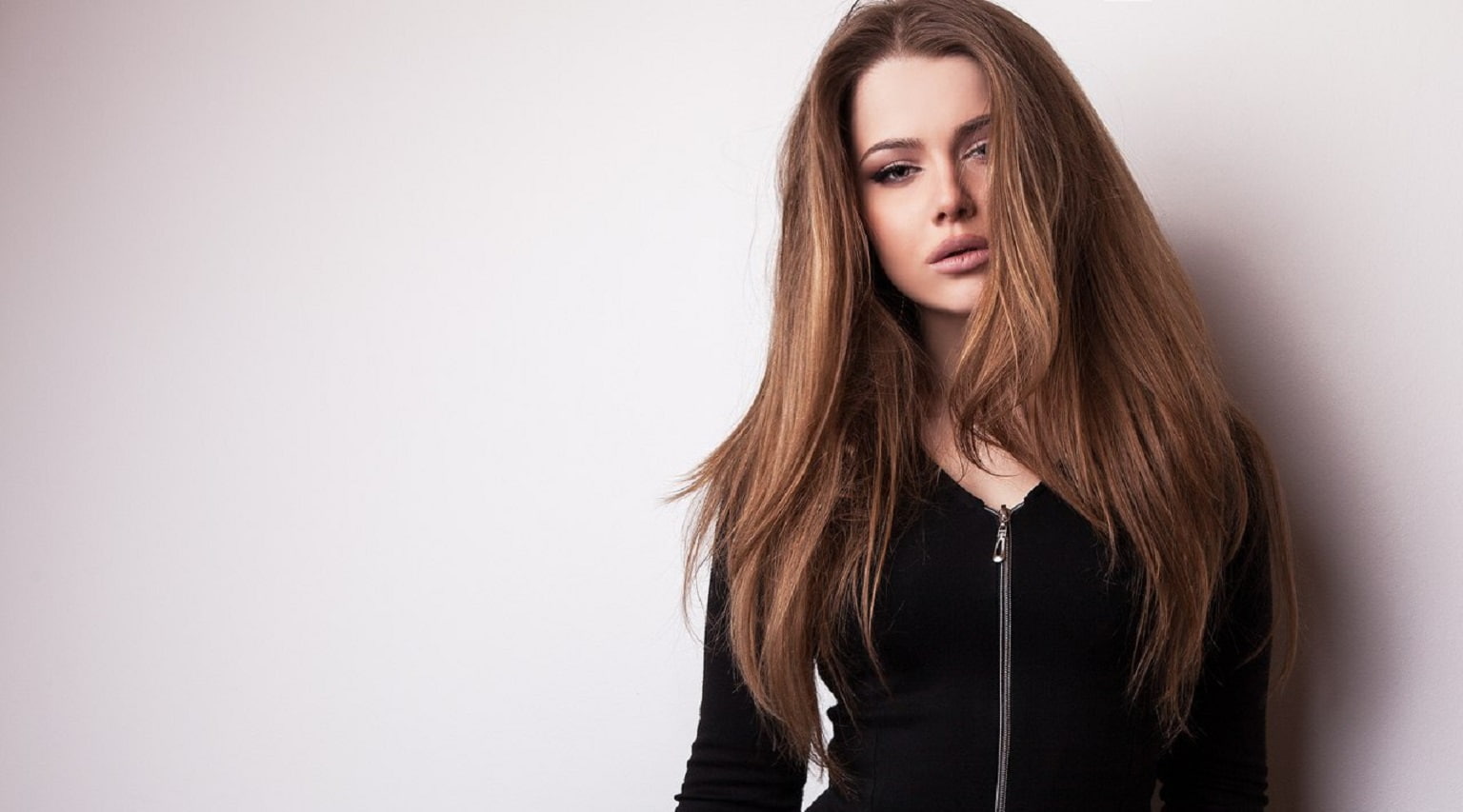 copy space, studio shot, standing, young adult, black clothing, blouse, brunette, human hair, 720P, indoors, model, contemplation, looking at camera, fashion, HD Wallpaper