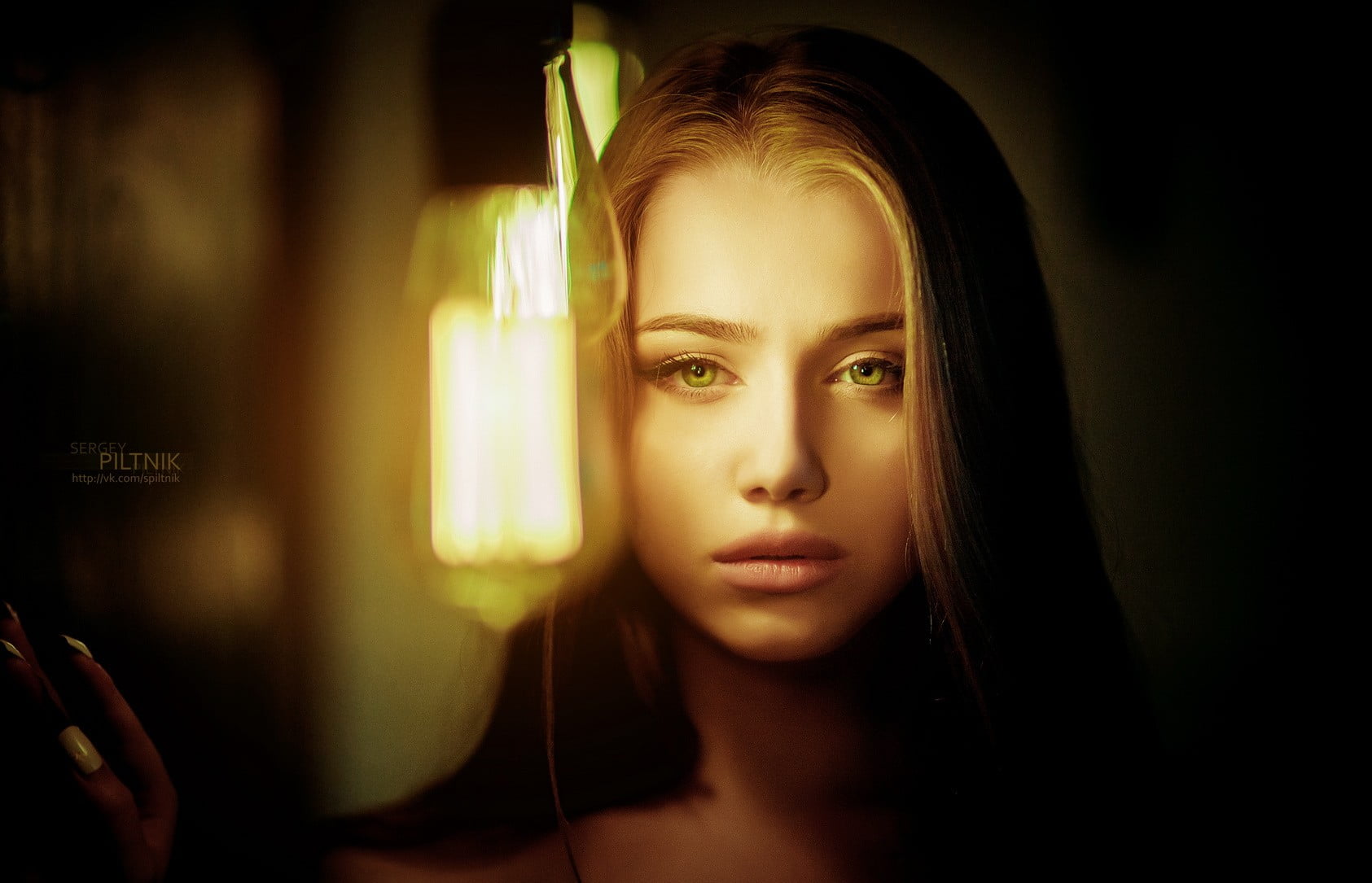 Sergey Piltnik, lights, indoors, front view, adult, real people, teenager, 720P, beautiful woman, window, leisure activity, Alexandra Danilova, looking, HD Wallpaper