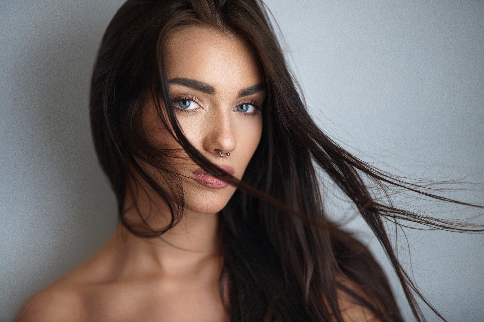open mouth, 1080P, looking at camera, bare shoulders, blue eyes, long hair, girl, lipstick, hair in face, model, brown hair, photographer, lips, portrait, HD Wallpaper