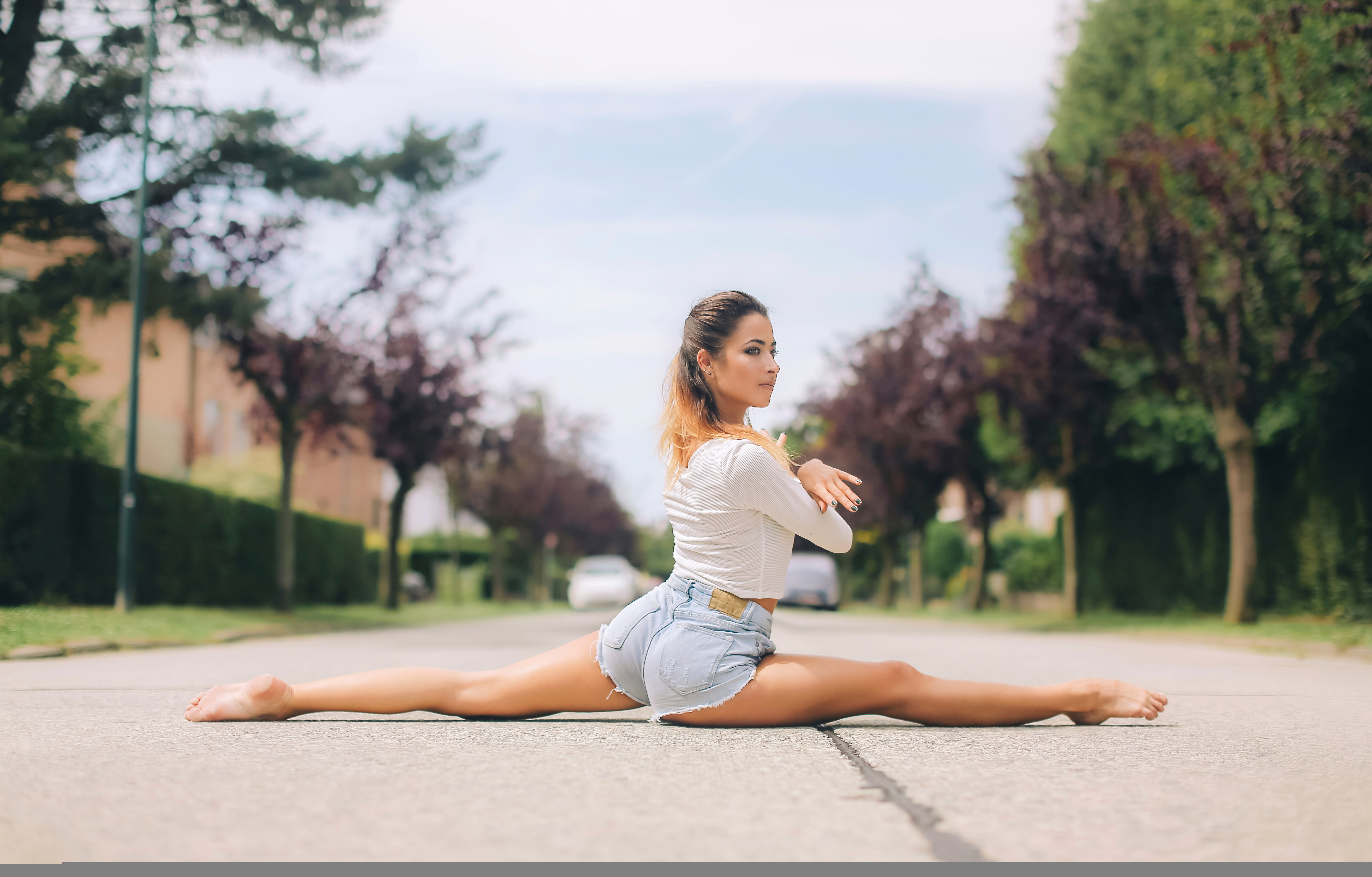 sitting, brown Hair, copy Space, full Length, focus on foreground, plant, relaxation, 5K, wellbeing, lifestyles, one Person, sport, sports Training, action, HD Wallpaper