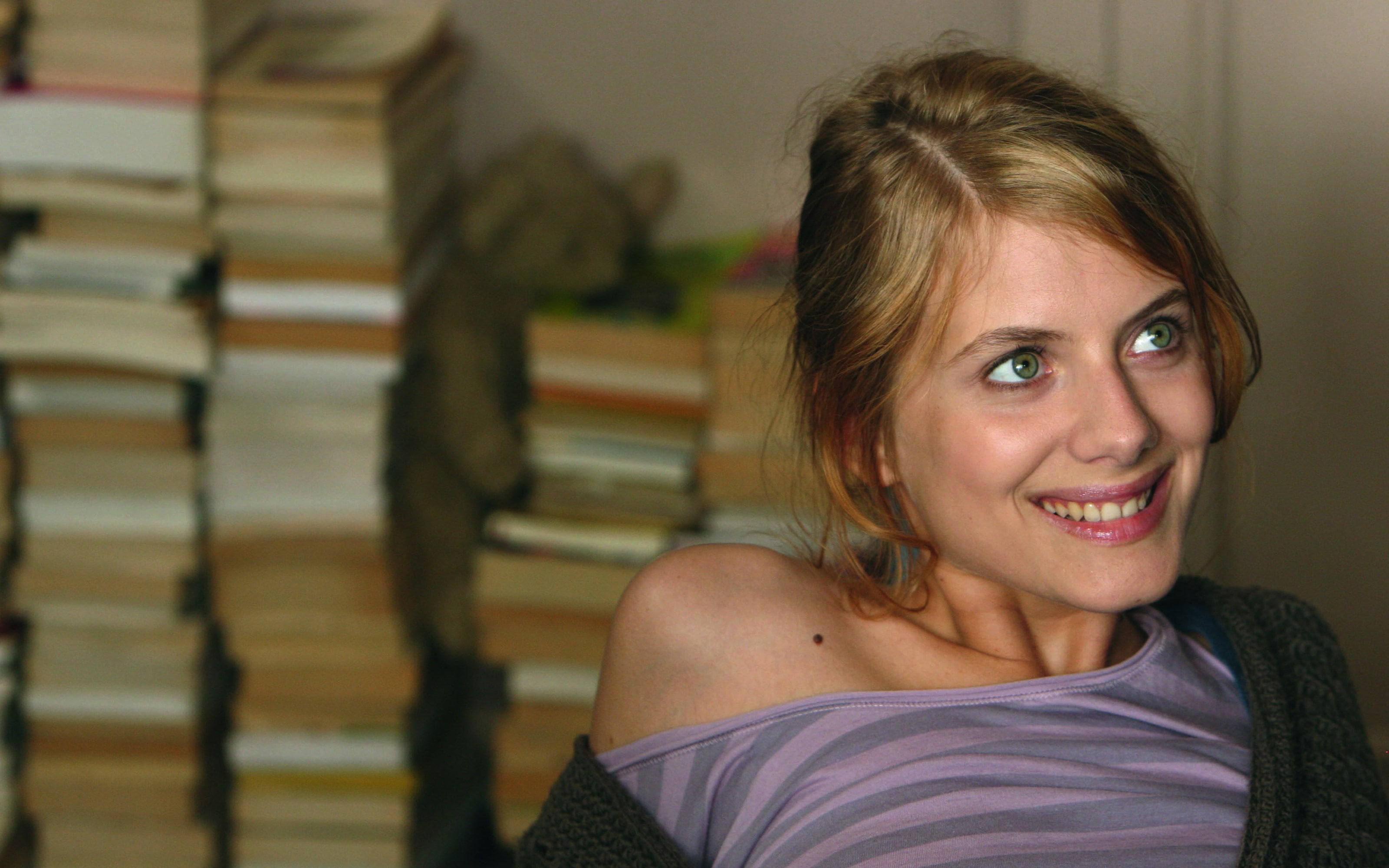 2K, melanie laurent, HD Wallpaper