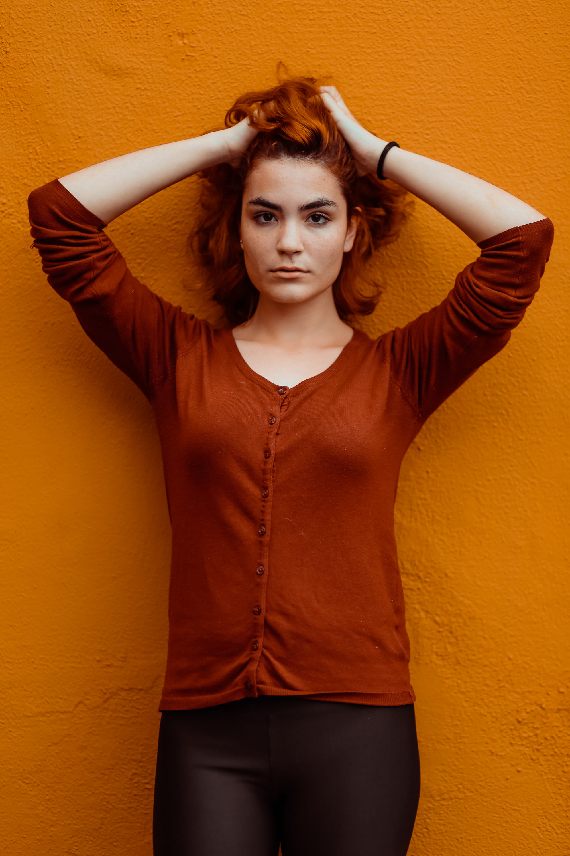 three quarter length, beauty, real people, hairstyle, head, hands, contemplation, wall, young women, leaning, young adult, indoors, daytime, beautiful woman, Phone HD Wallpaper