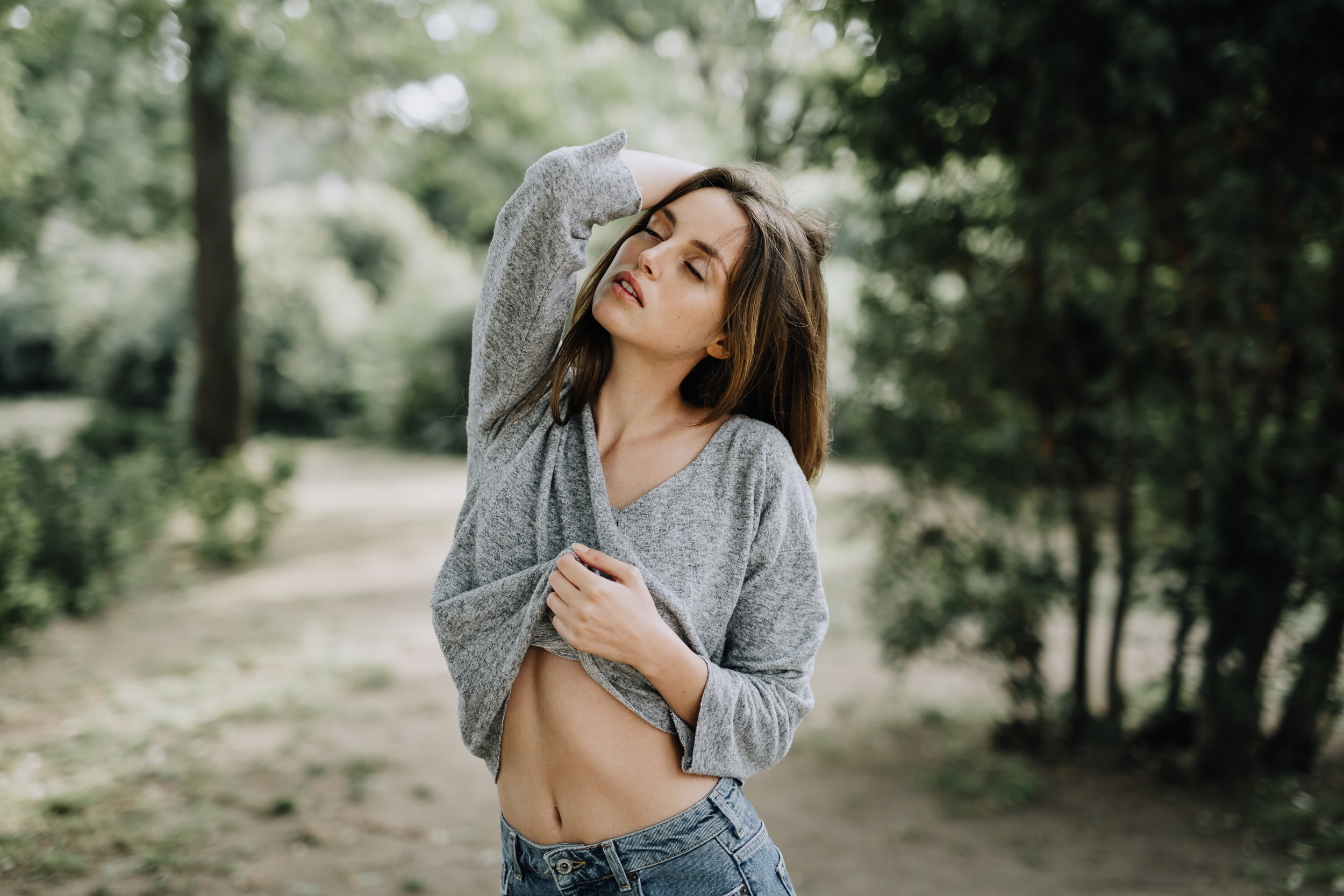 women, closed eyes, women outdoors, 1080P, beautiful woman, beauty, one person, nature, young adult, clothing, hair, adult, focus on foreground, leisure activity, HD Wallpaper