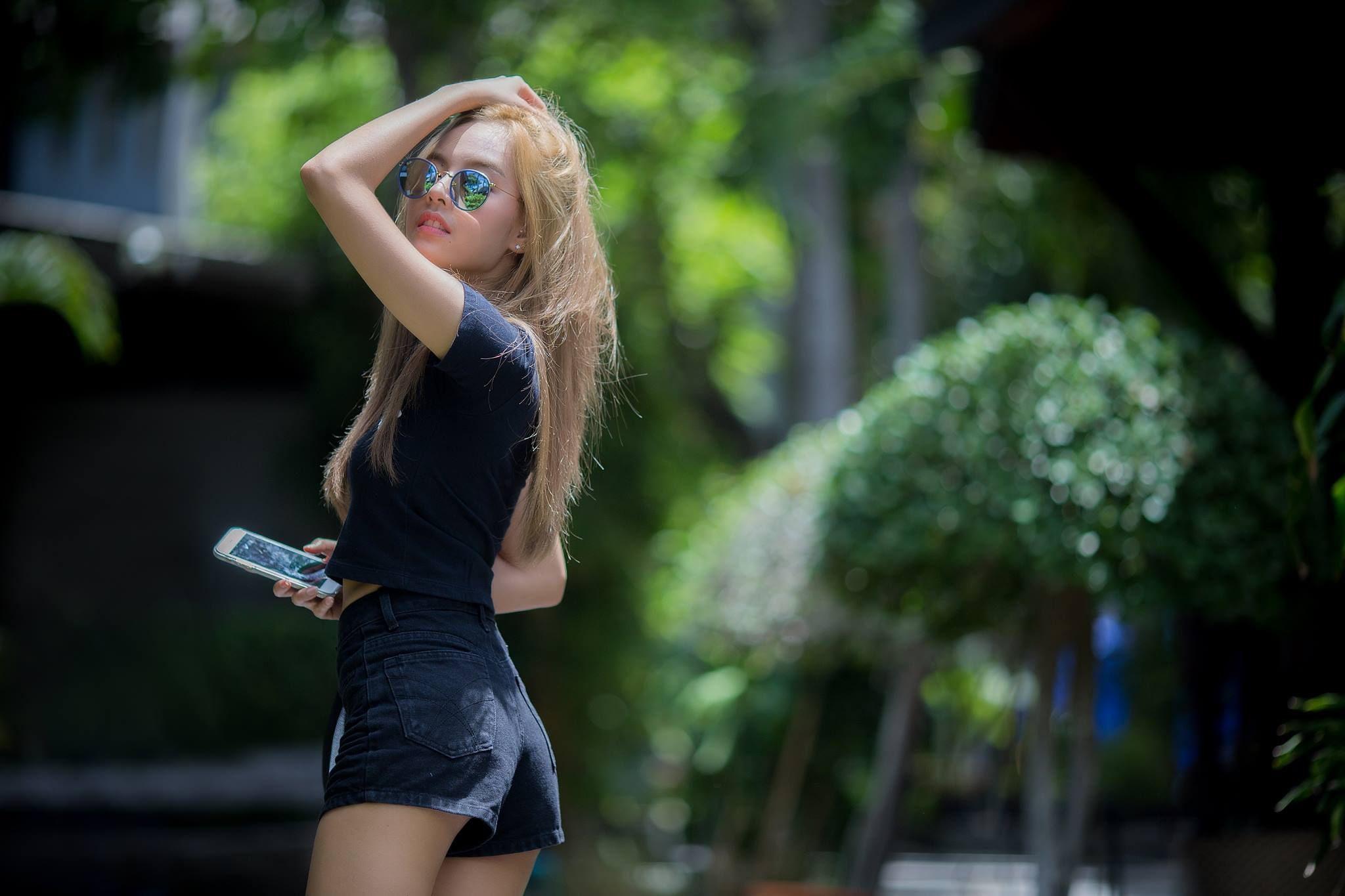 blond hair, young adult, Noree Key Wijitra, long hair, leisure activity, Asian, Thailand model, hairstyle, 1080P, three quarter length, beauty, focus on foreground, HD Wallpaper