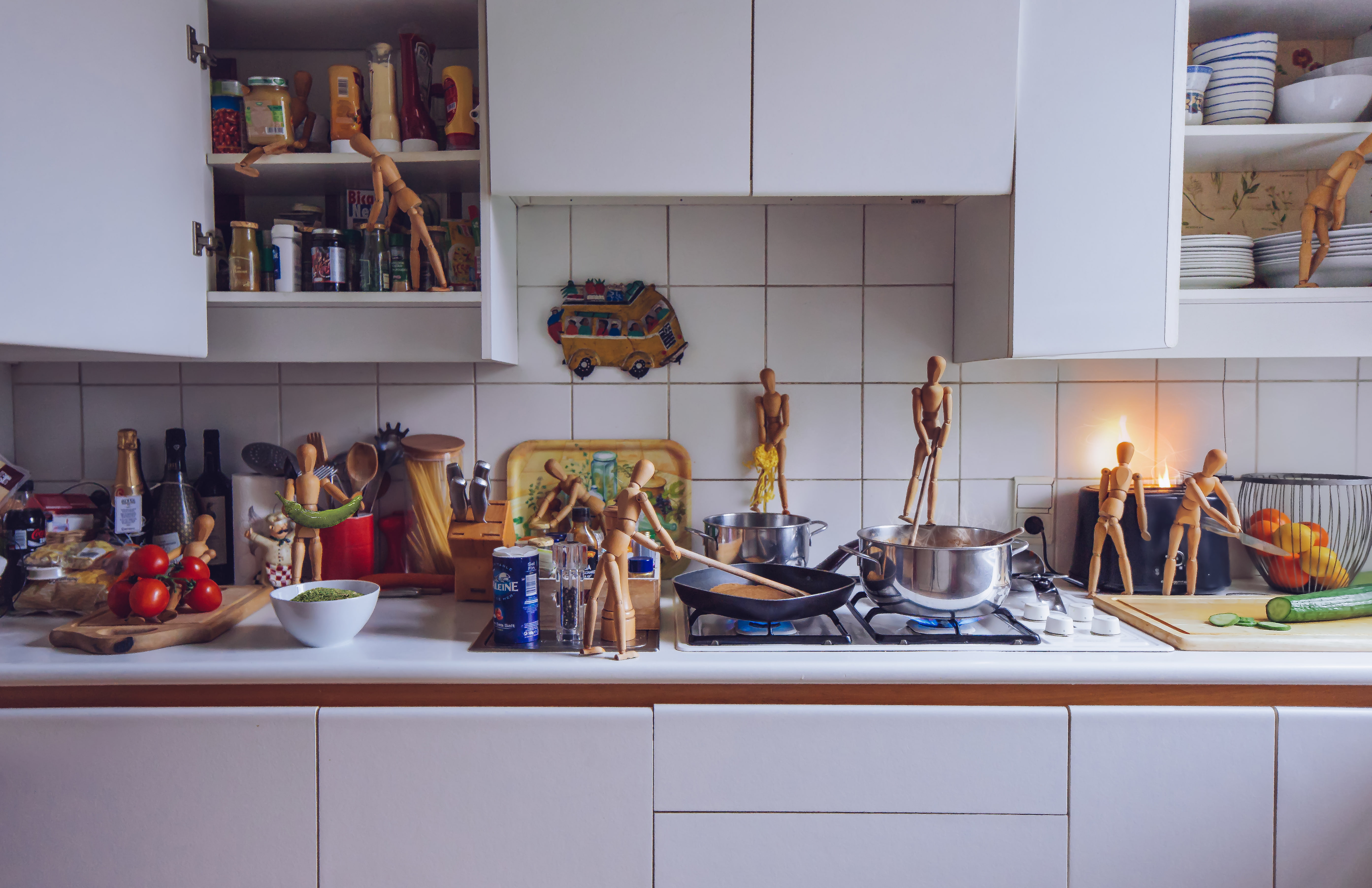 process, wooden, photographer, people, David Olkarny, roasting, photography, men, kitchen, IKEA, cooking, 5K, HD Wallpaper