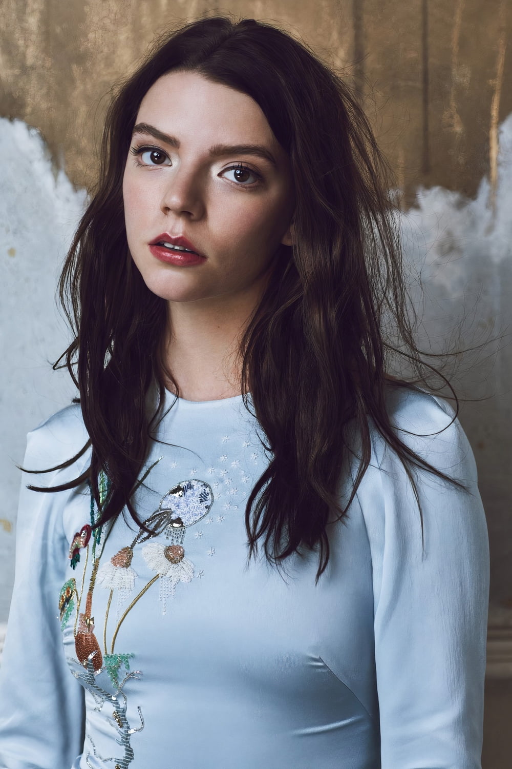 Anya Taylor-Joy, 720P, women, dark hair, actress, Phone HD Wallpaper