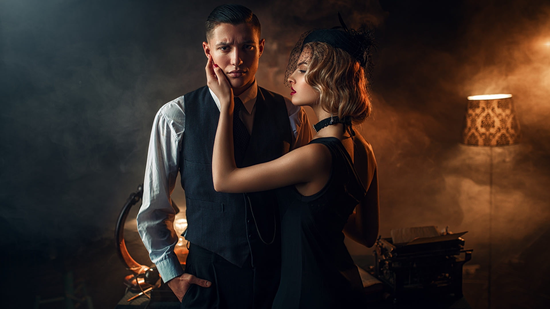 1080P, lamp, male, lovers, girl, Maks Kuzin, smoke, HD Wallpaper