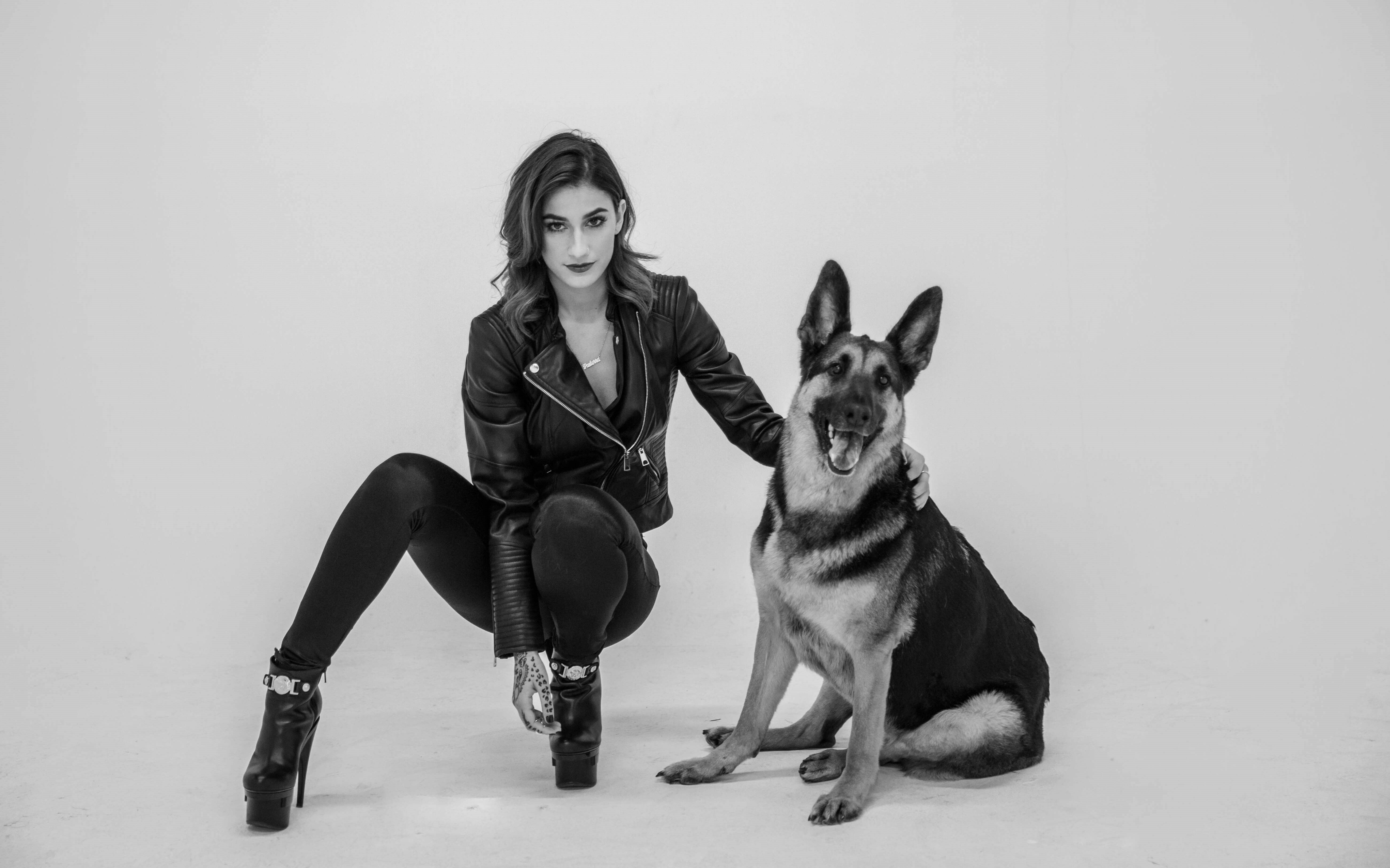 full length, hairstyle, pets, women, one animal, looking at camera, domestic animals, Lexy Panterra, high heels, canine, mammal, dog, sitting, monochrome, HD Wallpaper