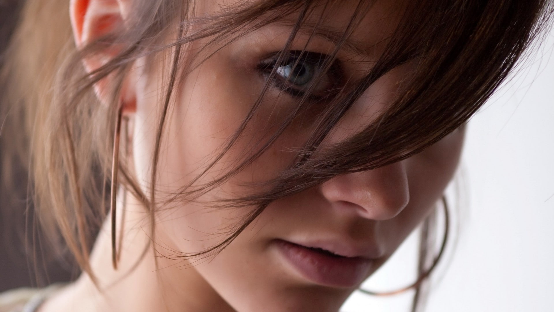 Hair In Face, blue eyes, face, brunette, 1080P, women, Cameron Intima, HD Wallpaper