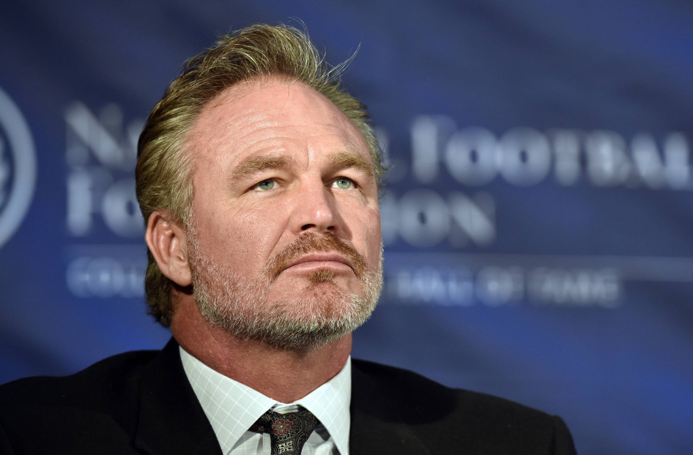 facial hair, contemplation, face, headshot, suit, business Person, beard, people, businessman, business, mature men, 1080P, s, males, professional Occupation, HD Wallpaper