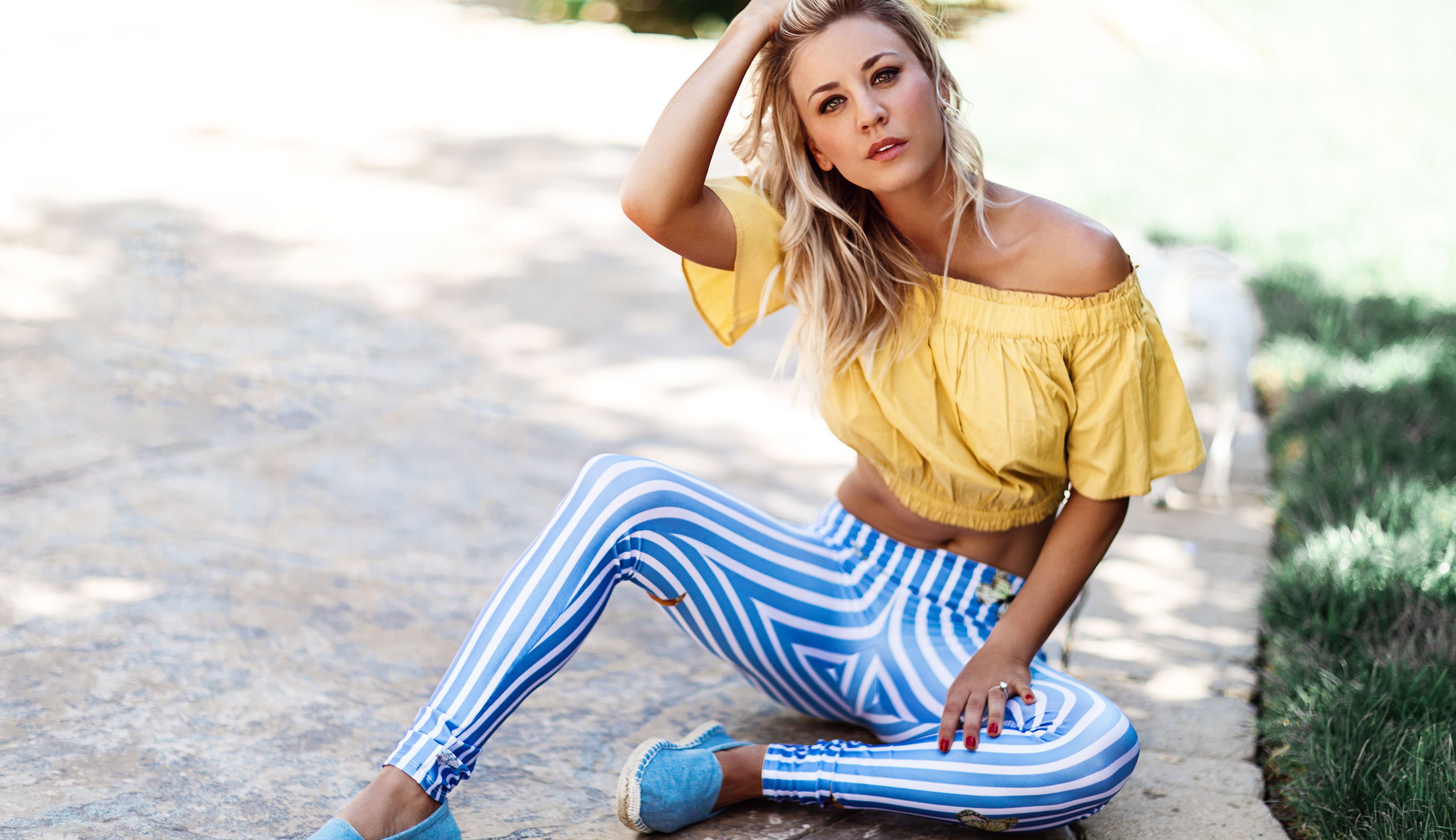 Blonde, 4K, Kaley Cuoco, Actress, Actresses, HD Wallpaper
