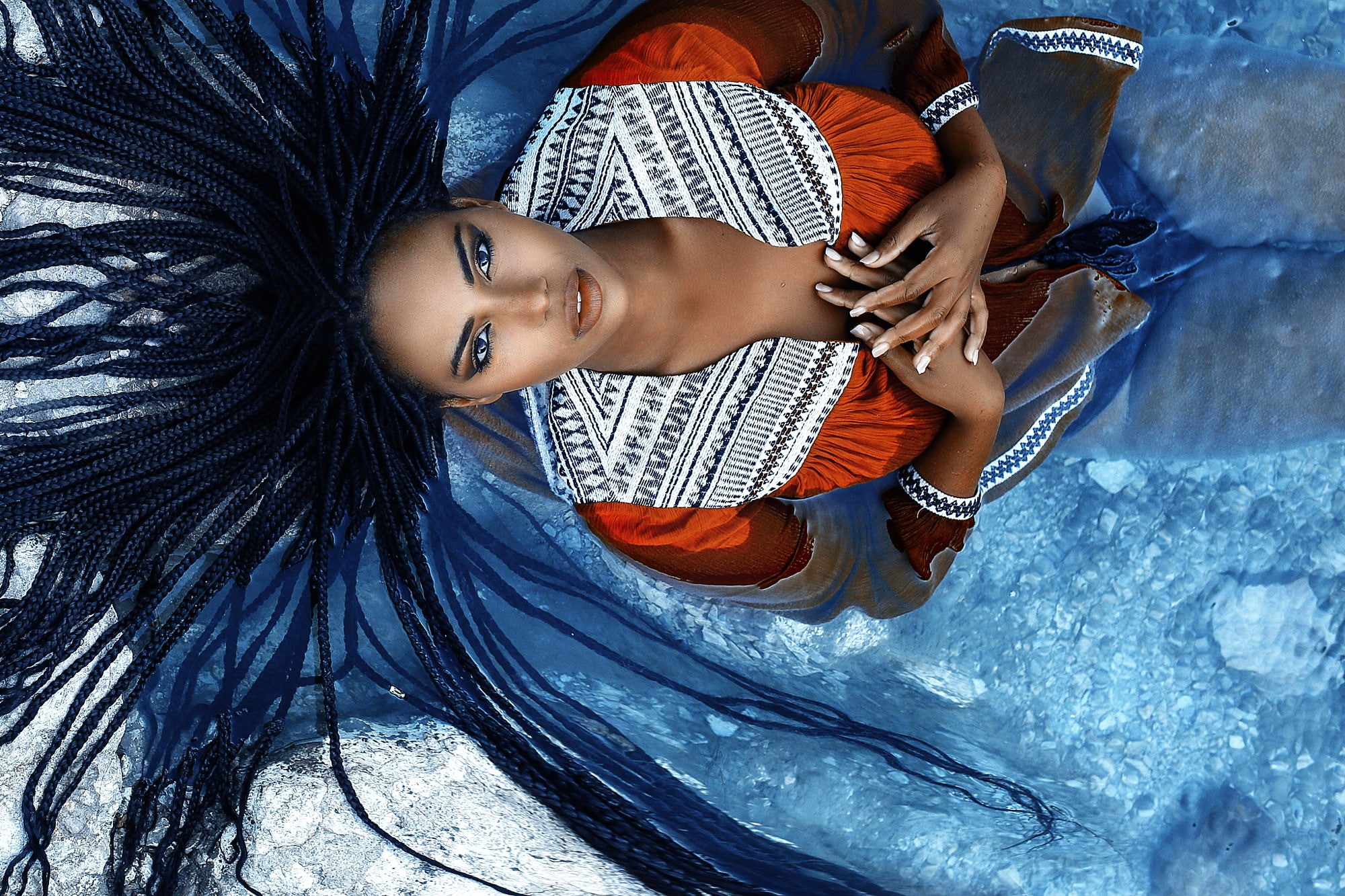 in water, real people, lifestyles, young women, casual clothing, 1080P, smiling, high angle view, brunette, looking at viewer, clothing, looking at camera, HD Wallpaper