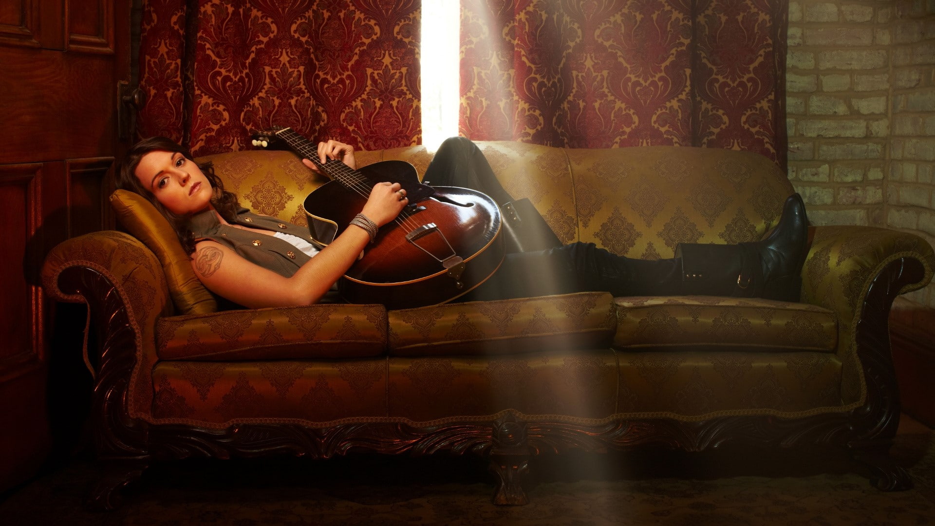 armchair, young women, full length, Couch, living room, Girl, beautiful woman, night, Brandi carlile, domestic room, casual clothing, young adult, relaxation, HD Wallpaper