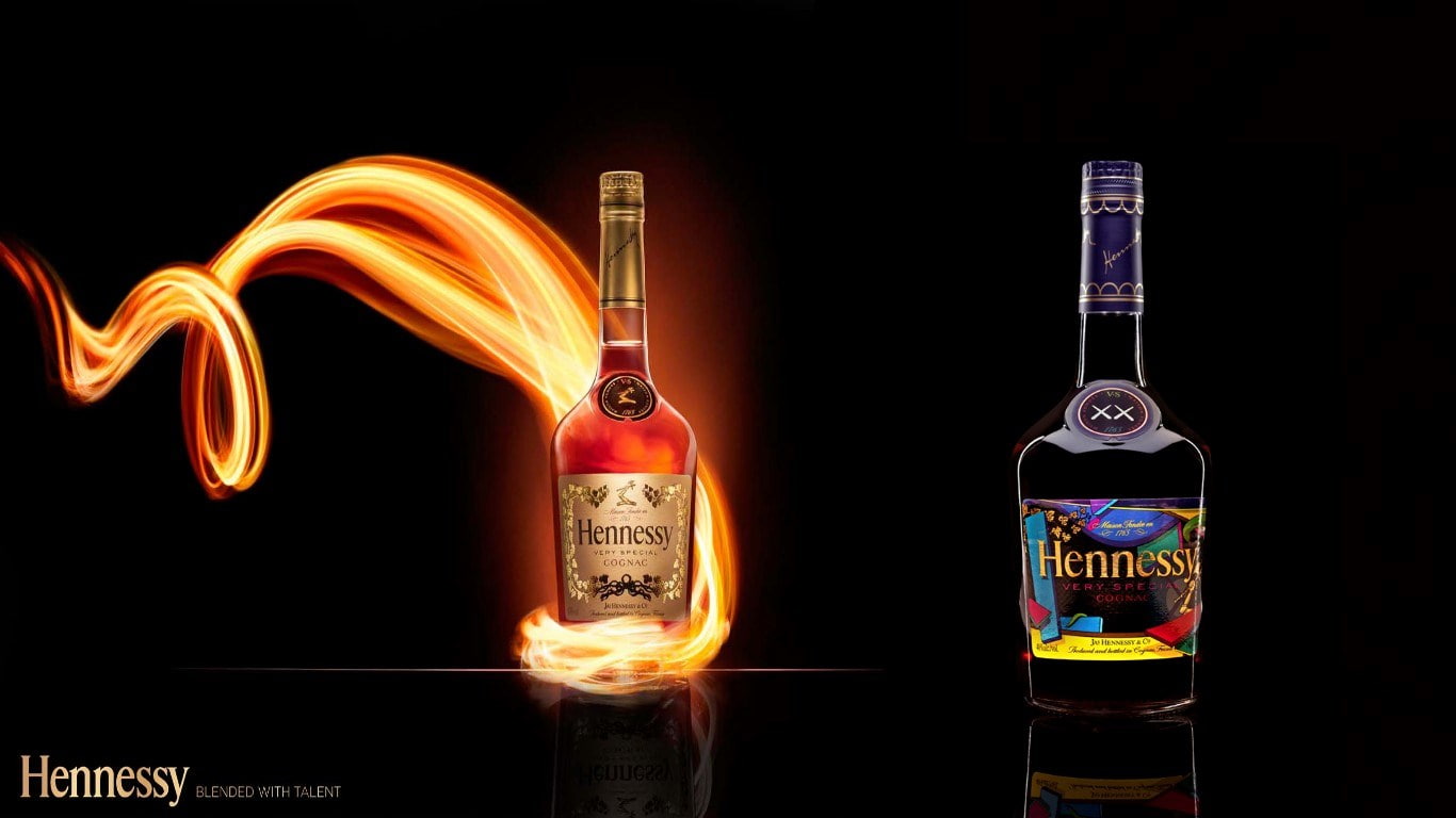 studio shot, western script, 720P, alcohol, blurred motion, refreshment, motion, healthcare and medicine, food, label, long exposure, drink, communication, HD Wallpaper