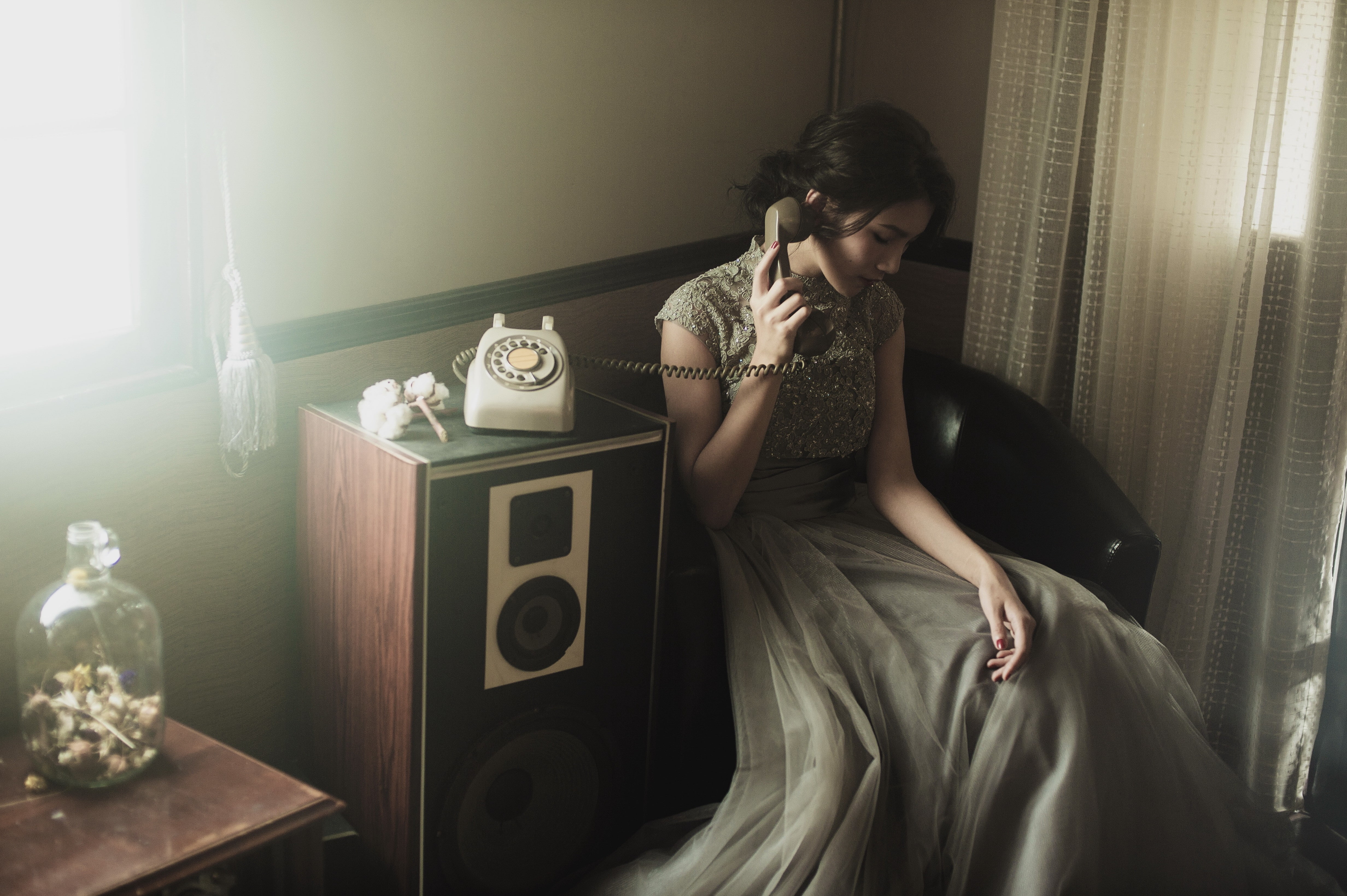 model, women, telephone, 4K, HD Wallpaper