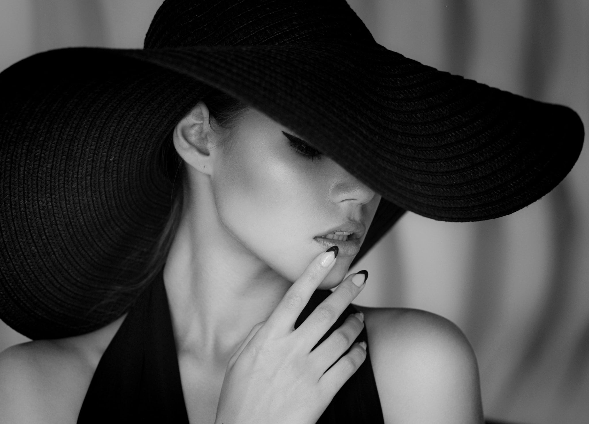 one person, human face, young women, women, Dmitry Levykin, beautiful woman, hat, human body part, fashion photography, indoors, 1080P, 500px, portrait, HD Wallpaper