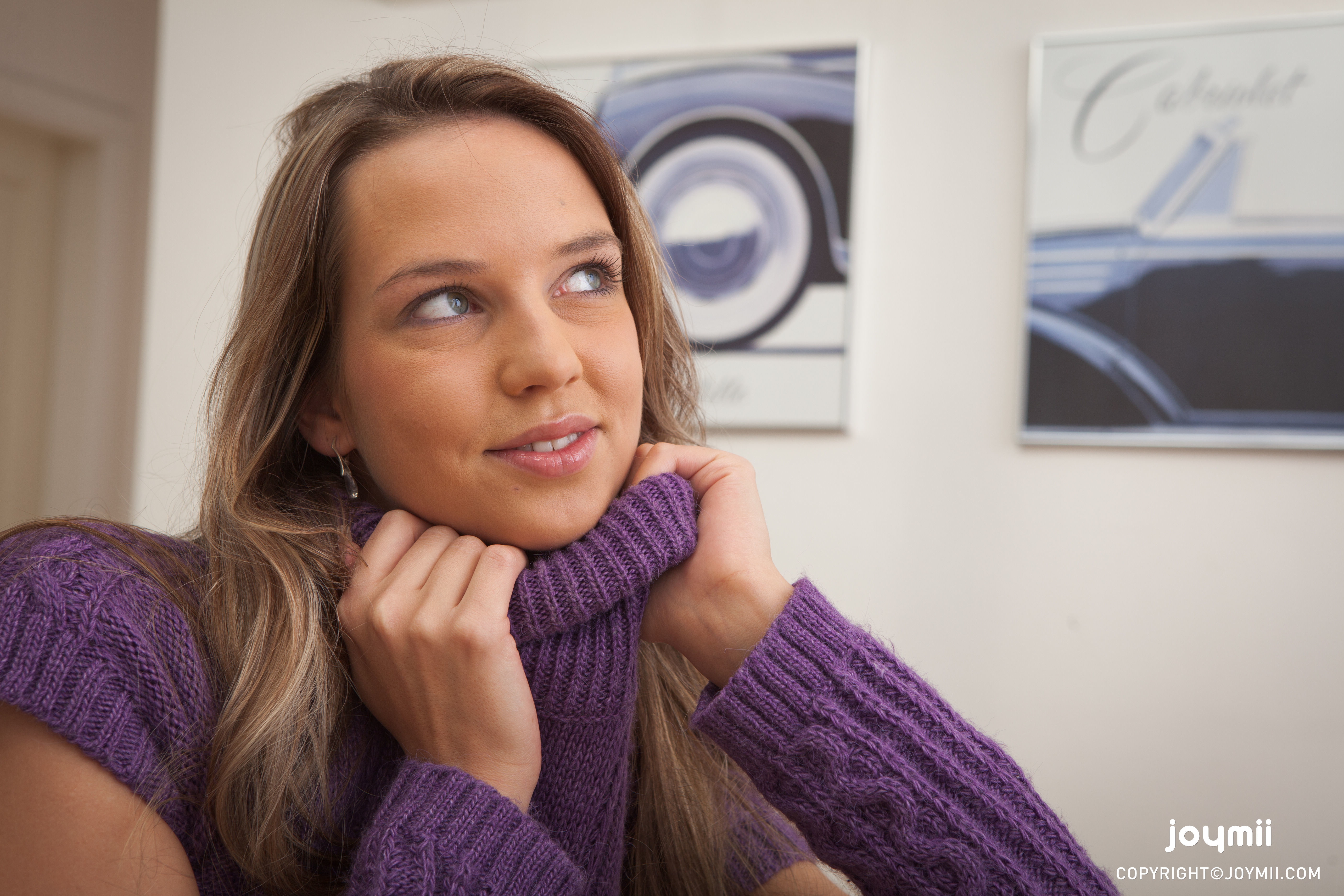sweater dress, Vera, sweater, model, 5K, women, Joymii Magazine, brunette, HD Wallpaper