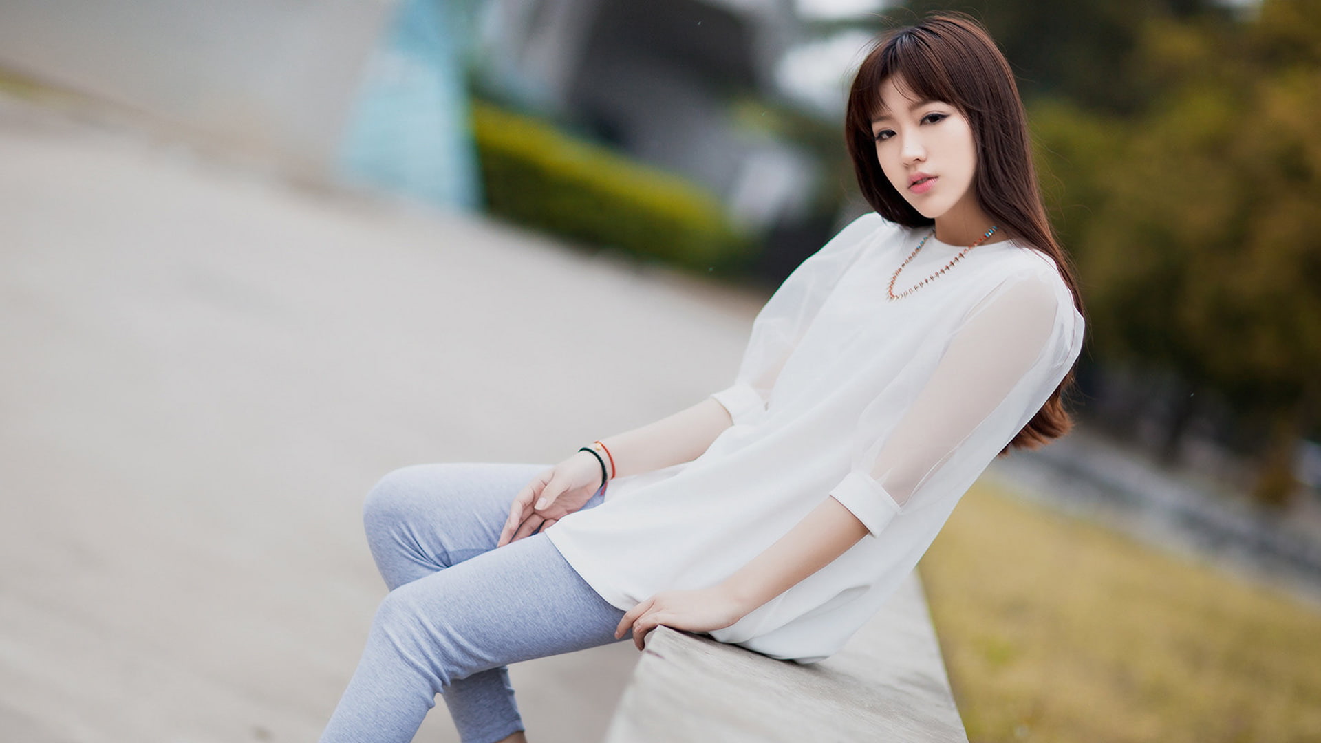 looking at viewer, relaxation, young women, focus on foreground, 1080P, hair, brunette, white sweater, beautiful woman, women, long hair, fashion, Asian, HD Wallpaper