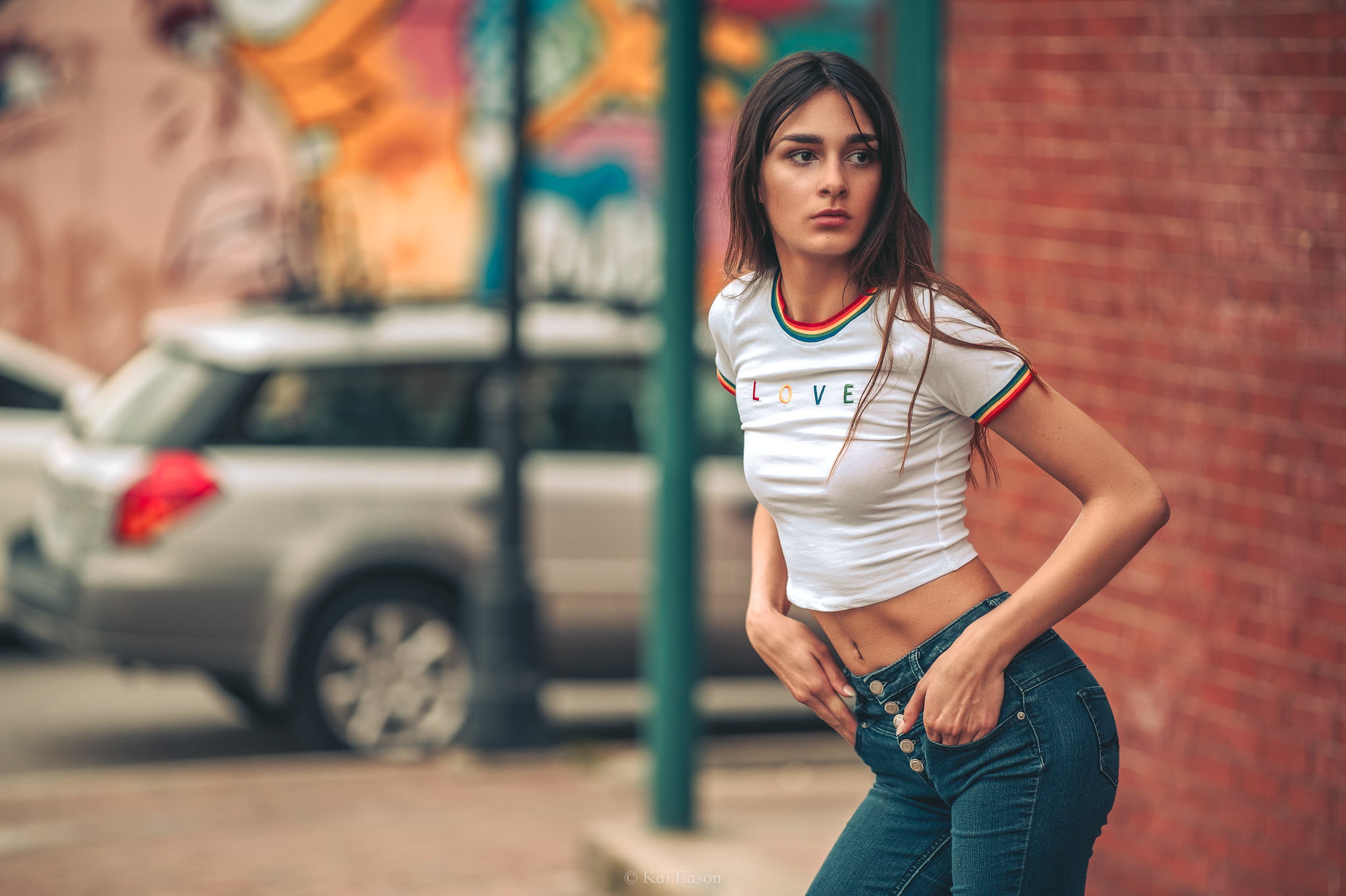 belly, brunette, white tops, denim, portrait, 1080P, depth of field, women, jeans, brown eyes, hands in pockets, tight clothing, model, HD Wallpaper