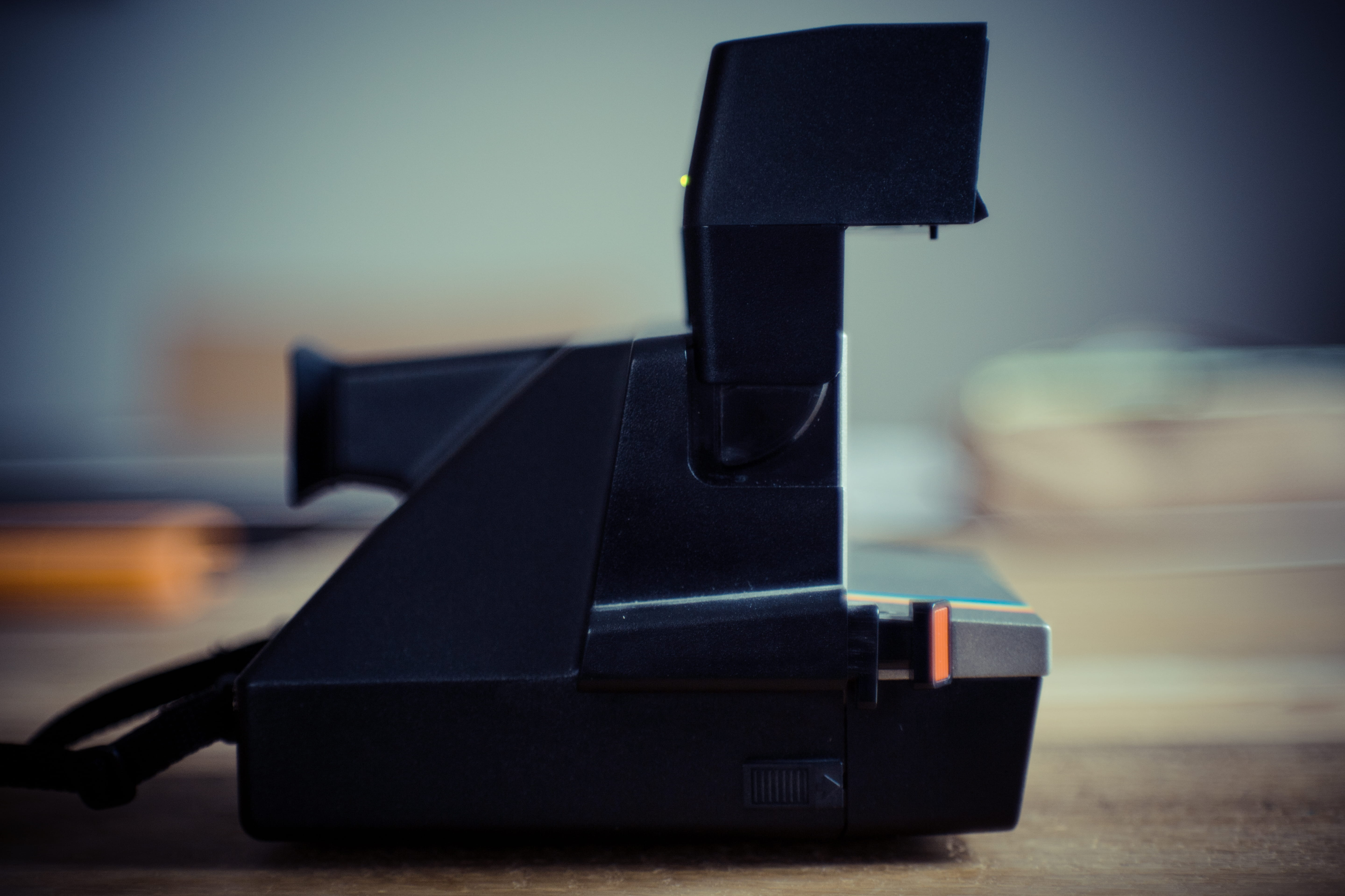 focus on foreground, still life, electronics, single object, antique, manual, no people, studio shot, connection, shutter, communication, close-up, wooden, HD Wallpaper