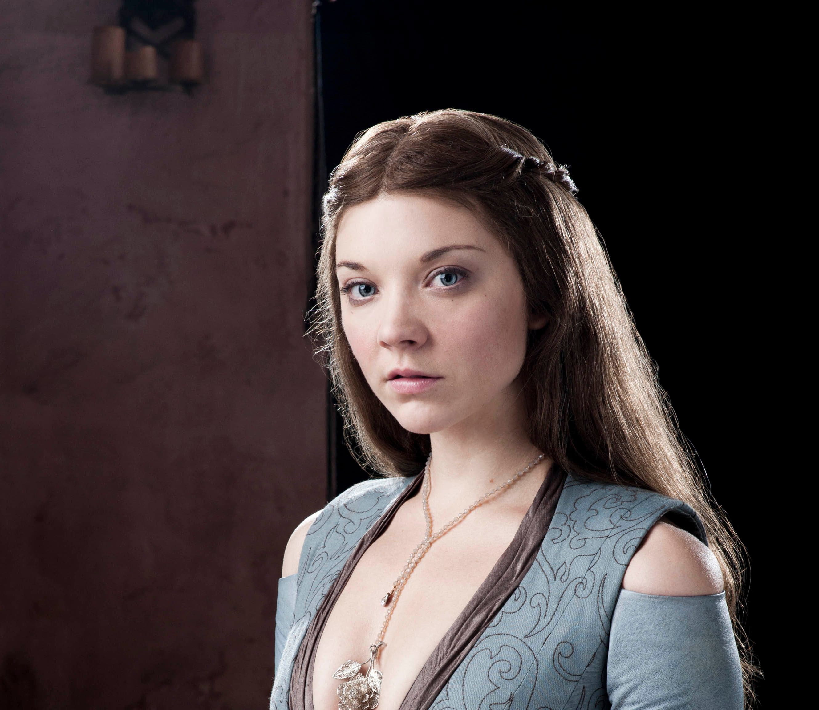 Game of Thrones, contemplation, casual clothing, serious, adult, long hair, beautiful woman, black background, headshot, 2K, teenager, young adult, beauty, HD Wallpaper
