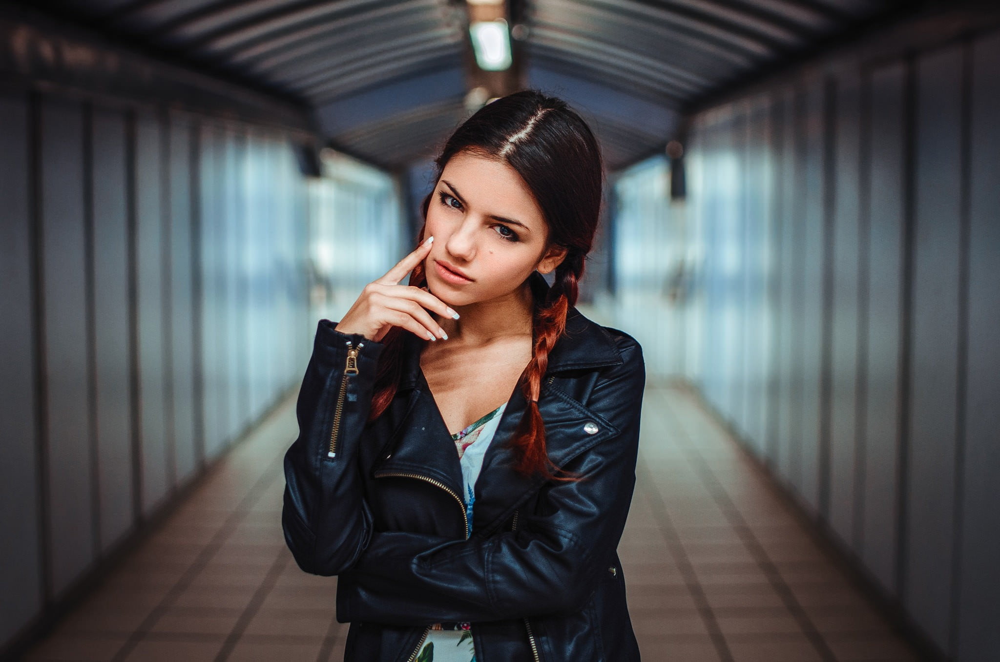 adult, real people, indoors, leather, looking at viewer, young women, 1080P, jacket, beautiful woman, waist up, young adult, leather jackets, Delaia Gonzalez, HD Wallpaper