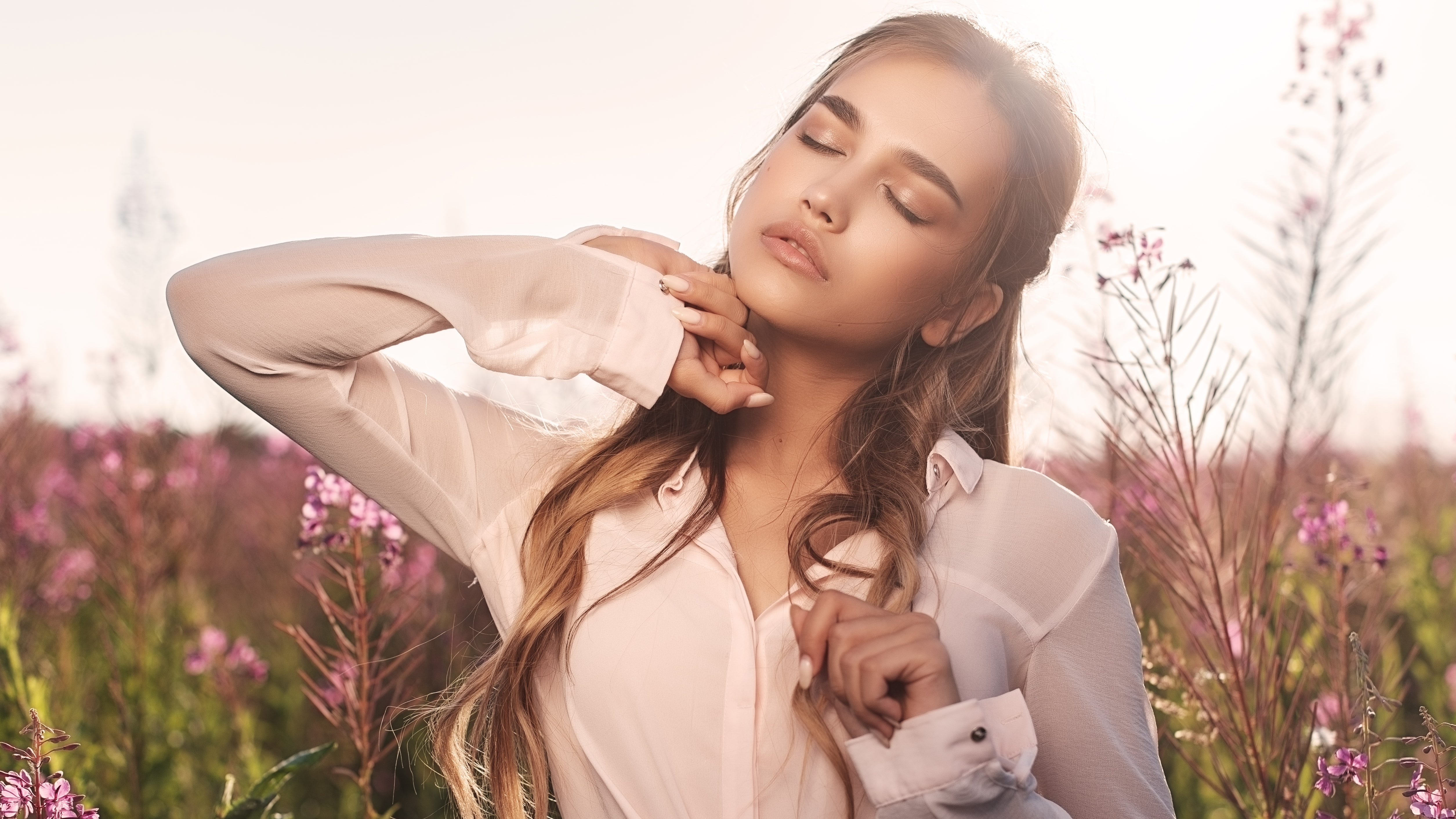 Anastasia Lis, blouse, young women, beautiful woman, springtime, blonde, 4K, hair, beauty, women, nature, flower, leisure activity, one person, hairstyle, HD Wallpaper