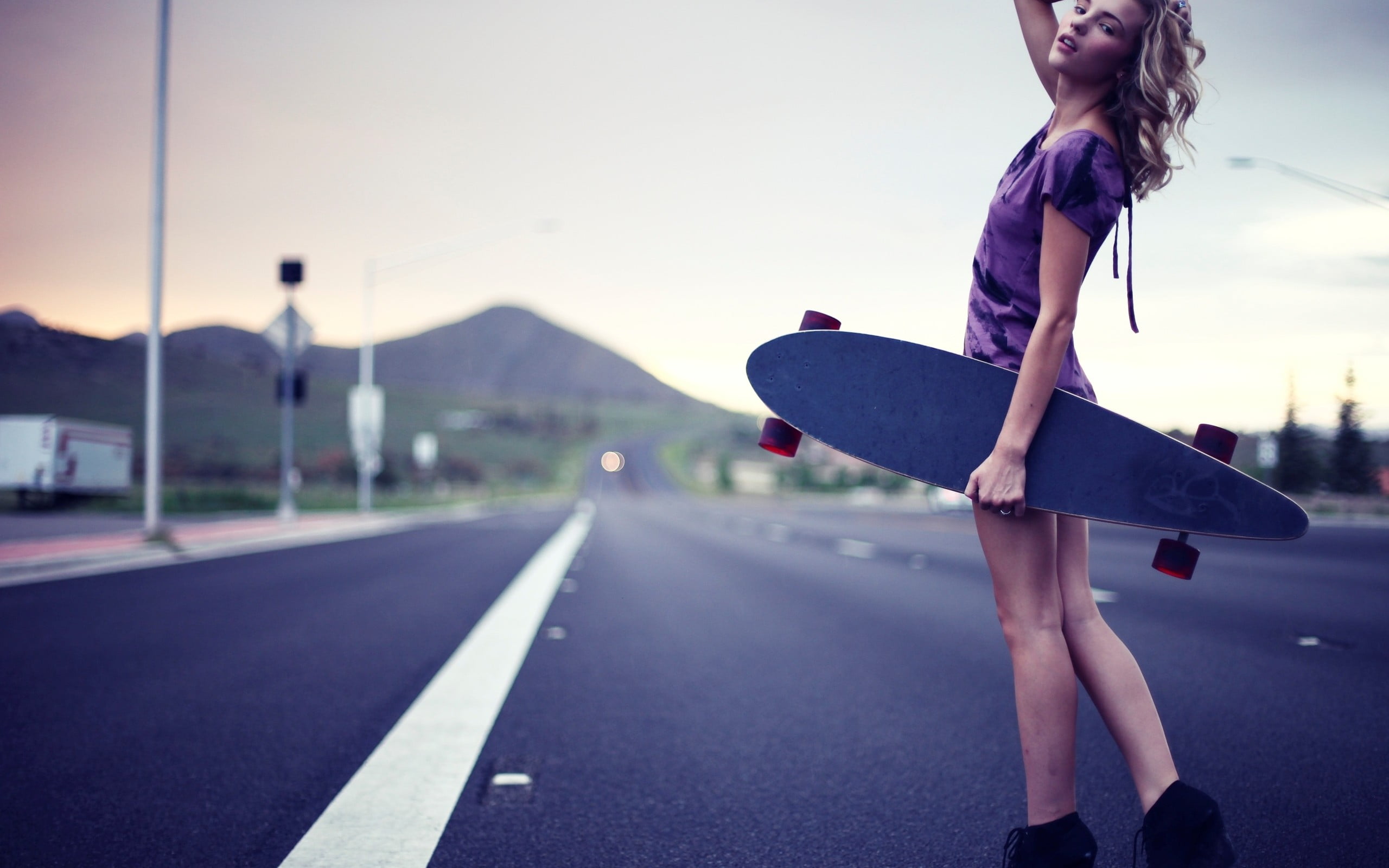 one person, long, skateboard, full length, purple dresses, street, looking at viewer, sky, board, black, back, hairstyle, young women, depth of field, blonde, HD Wallpaper
