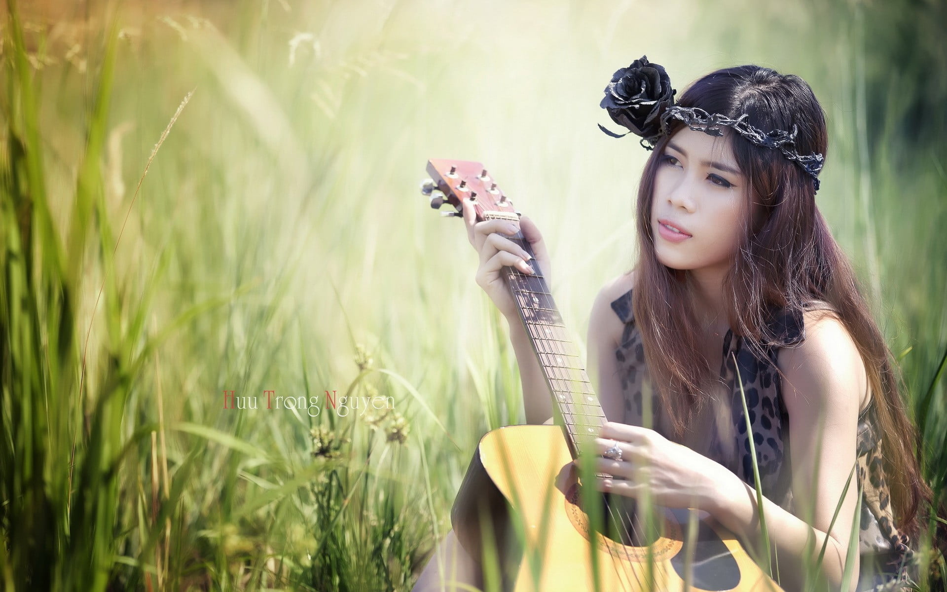 plant, leisure activity, women outdoors, guitar, Huu Trong Nguyen, nature, young women, real people, outdoors, lifestyles, hair, beauty, land, women, musical instrument, HD Wallpaper