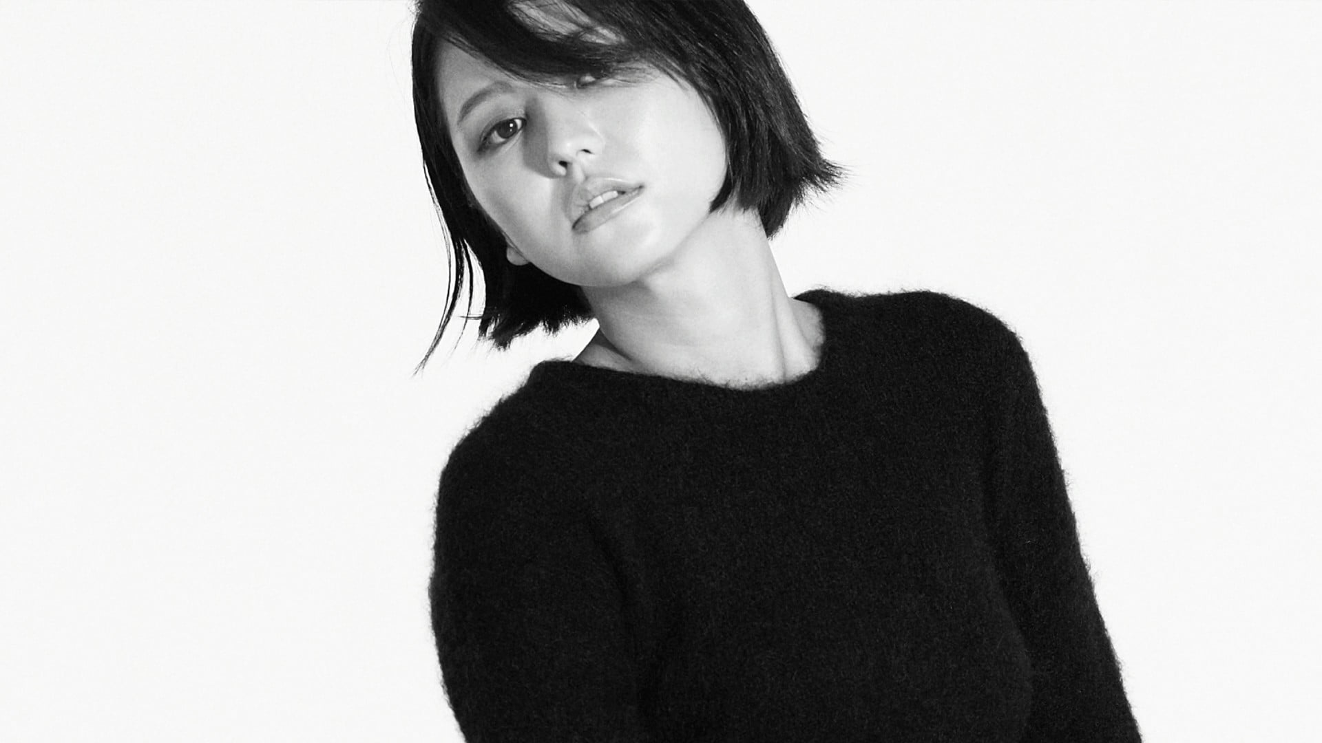 black tops, simple background, sweater, 1080P, Masami Nagasawa, adult, Asian, one person, beautiful woman, monochrome, bangs, women, happiness, teenager, HD Wallpaper