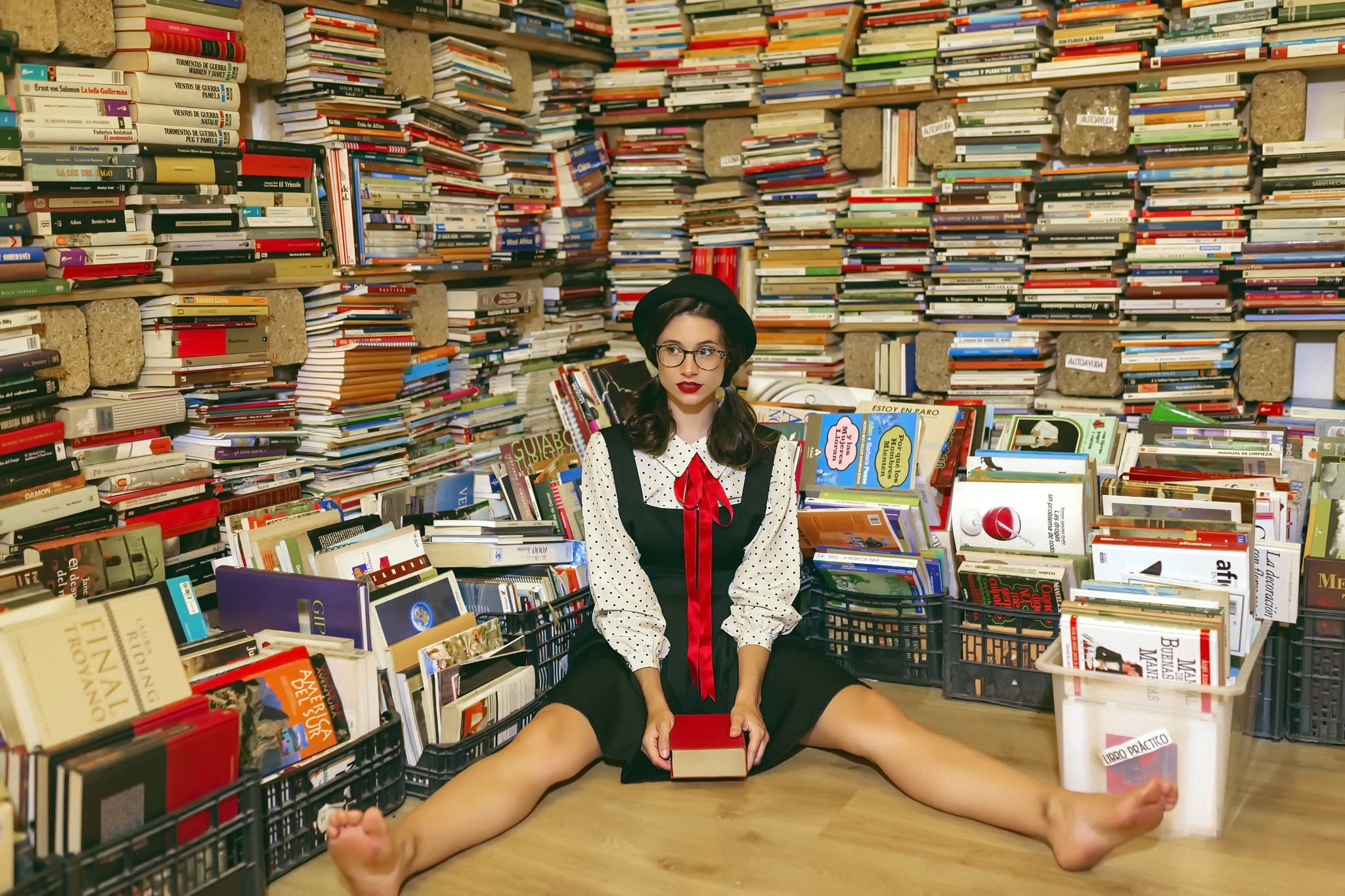 barefoot, books, 1080P, leisure activity, portrait, one person, full length, on the floor, young women, casual clothing, real people, shelf, book, front view, HD Wallpaper