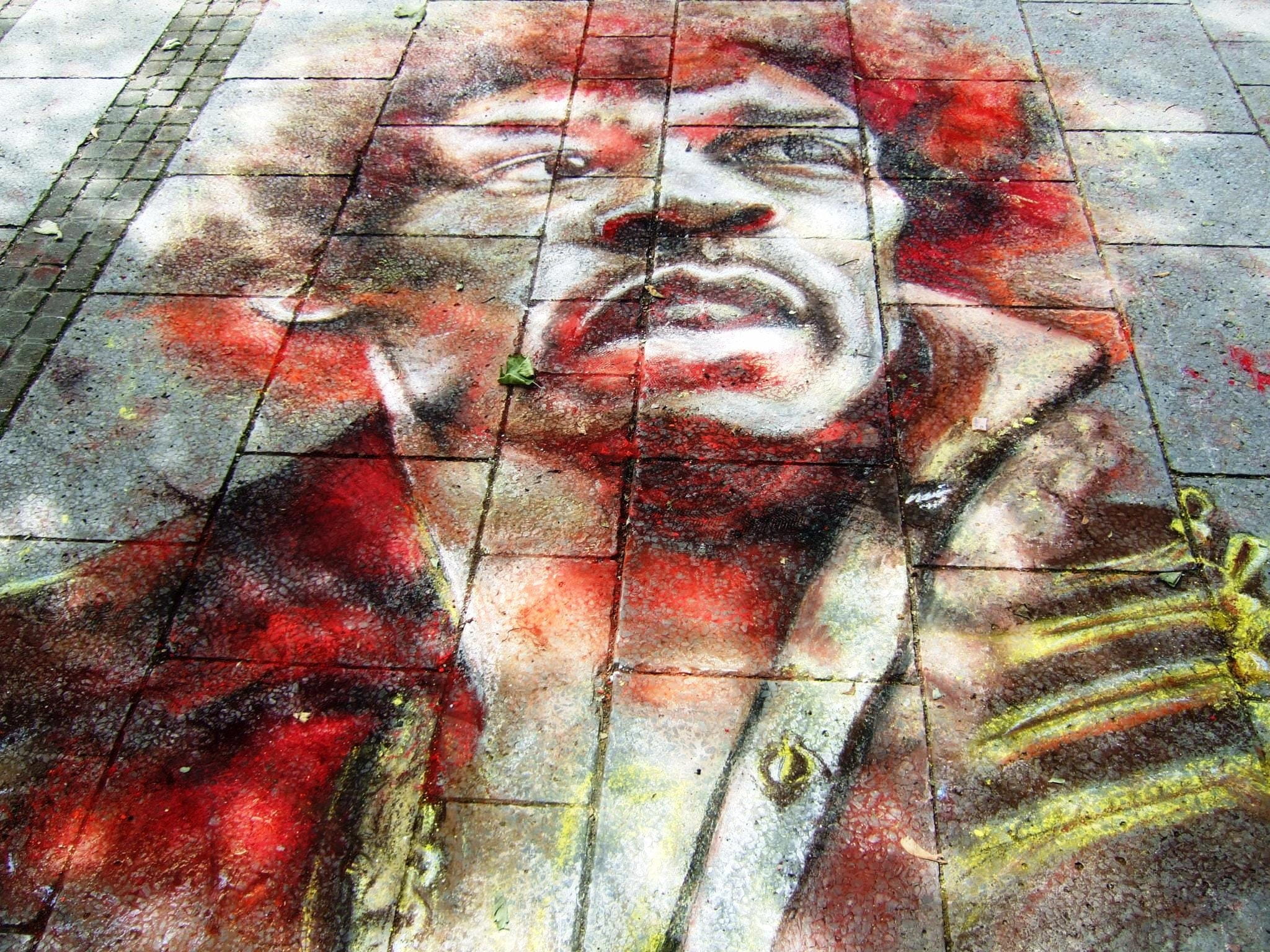 one person, music piece of street art, rock, representation, singer, male likeness, art, low angle view, creativity, human representation, red, show, close-up, HD Wallpaper