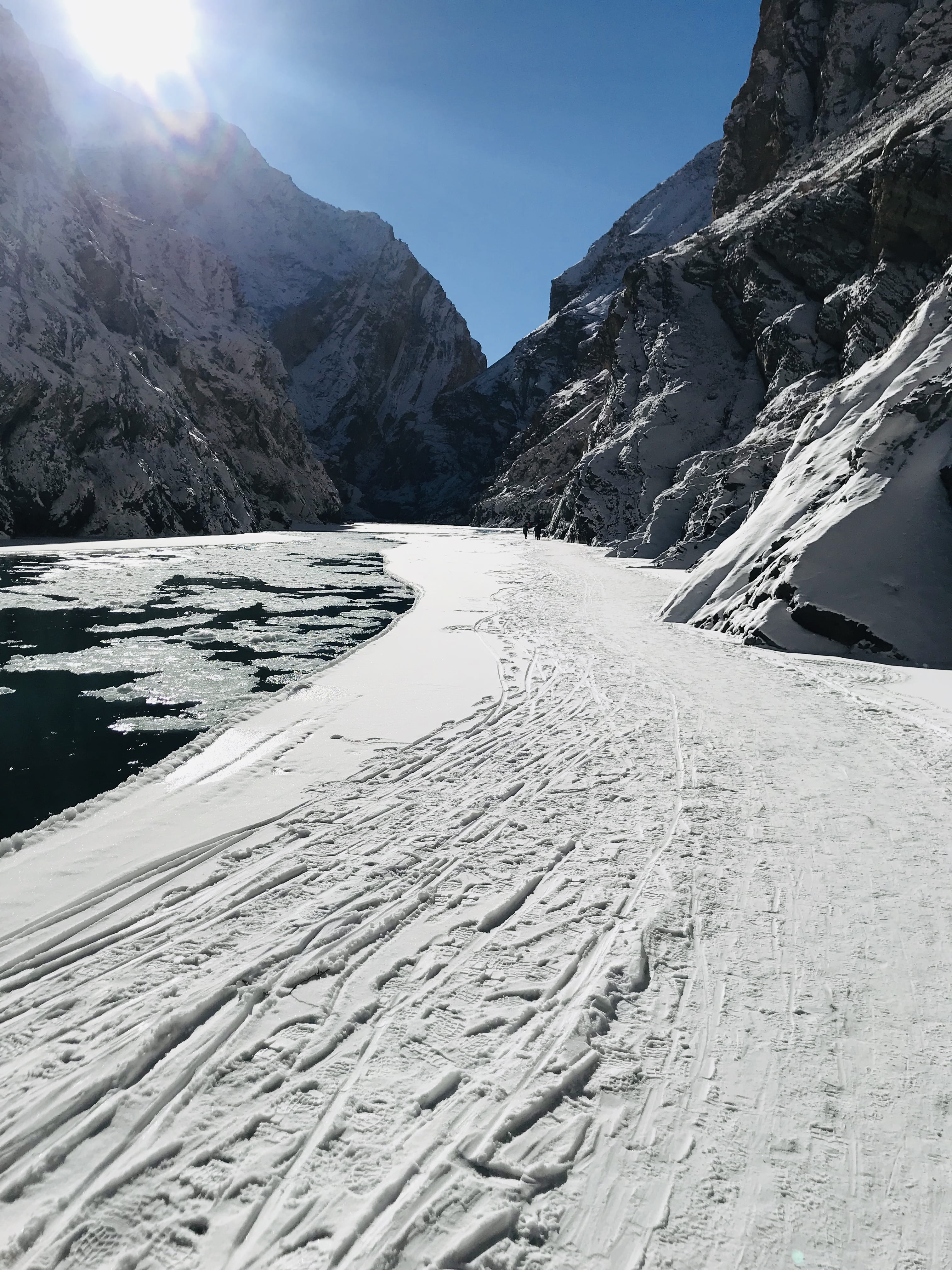 sky, sunlight, outdoors, formation, plant, white color, mountain, snowcapped mountain, no people, glacier, mountain range, beauty in nature, ice, cold temperature, Phone HD Wallpaper