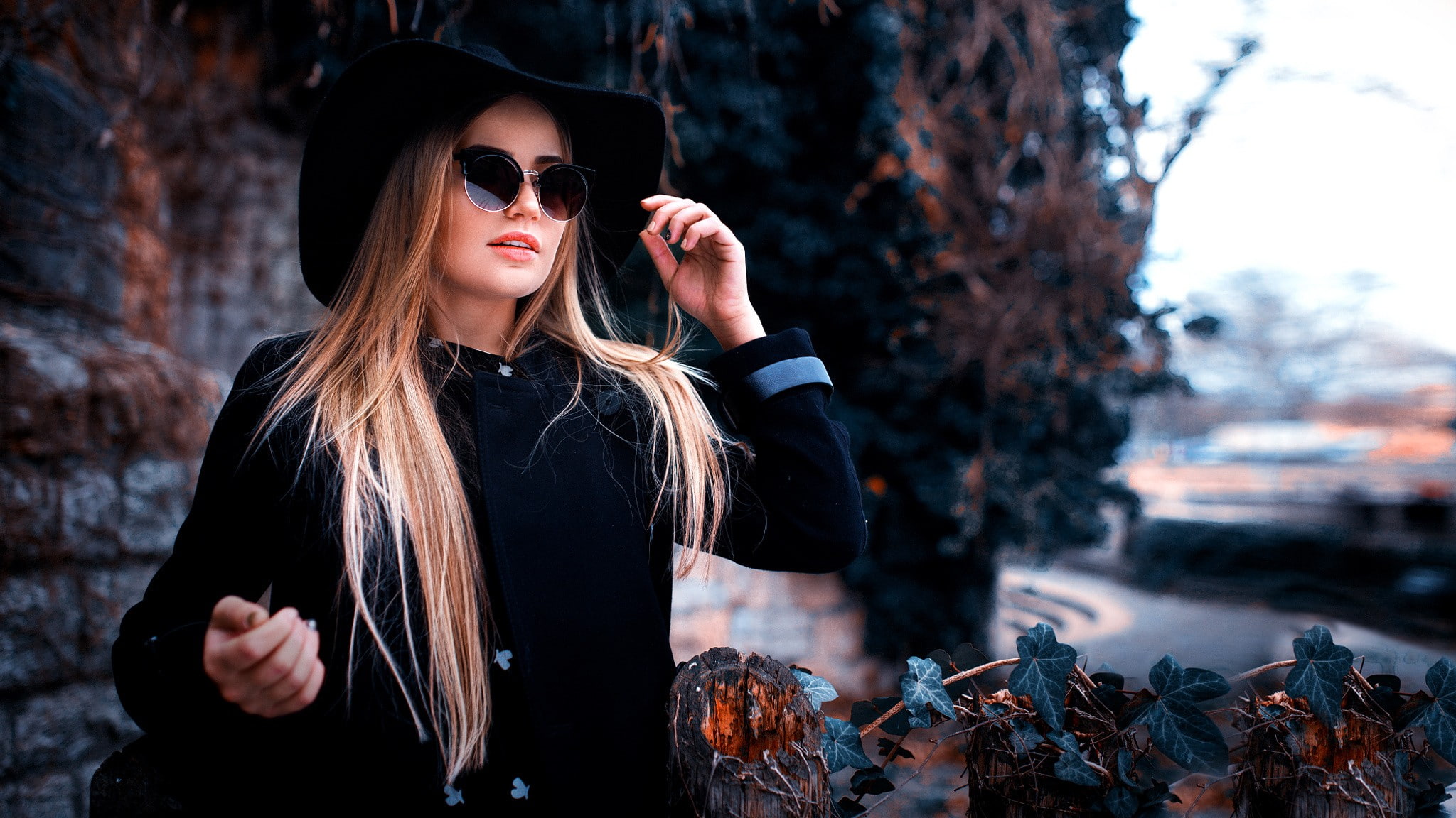 Peter Paszternak, women with glasses, black coat, Maria Puchnina, millinery, 1080P, blonde, women, sunglasses, women outdoors, hat, black clothing, portrait, HD Wallpaper