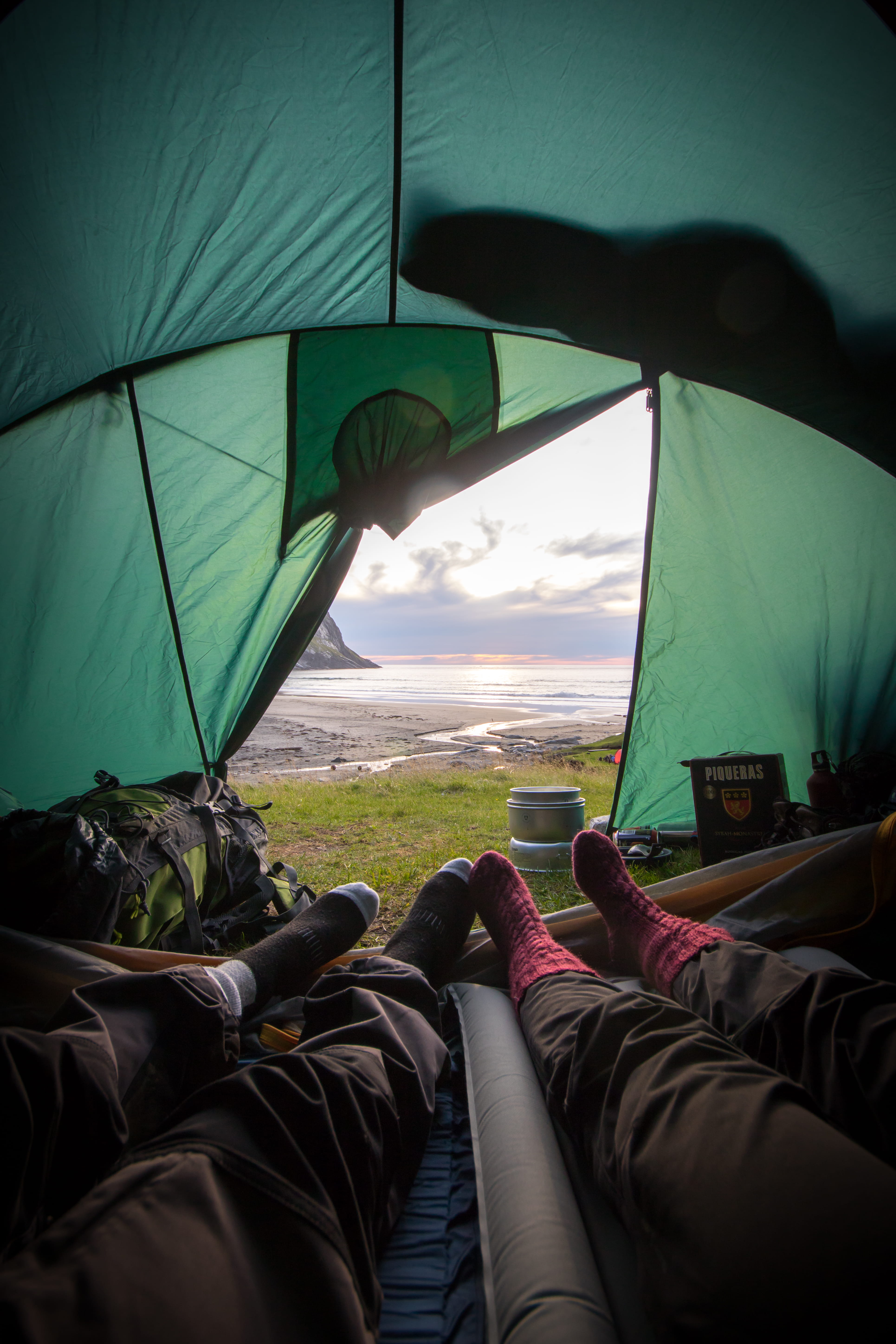 camping, inside, tent, body part, people, backpack, relaxation, mountains, day, lifestyles, campers, real people, sky, adventure, campsite, glass - material, Phone HD Wallpaper