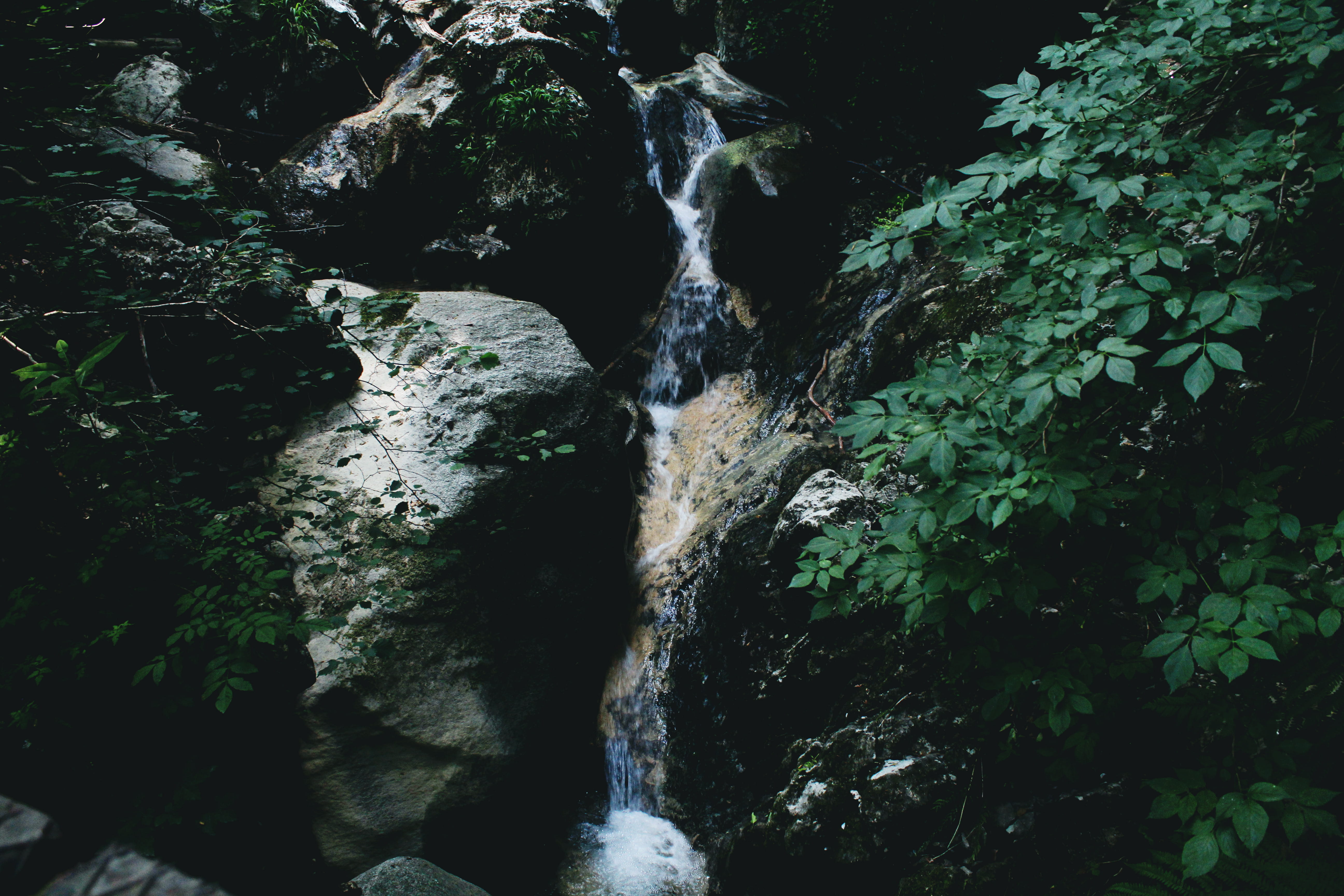 solid, beauty in nature, wild life, no people, lake, plant, power in nature, water, como, environment, blurred motion, falling water, outdoors, motion, HD Wallpaper