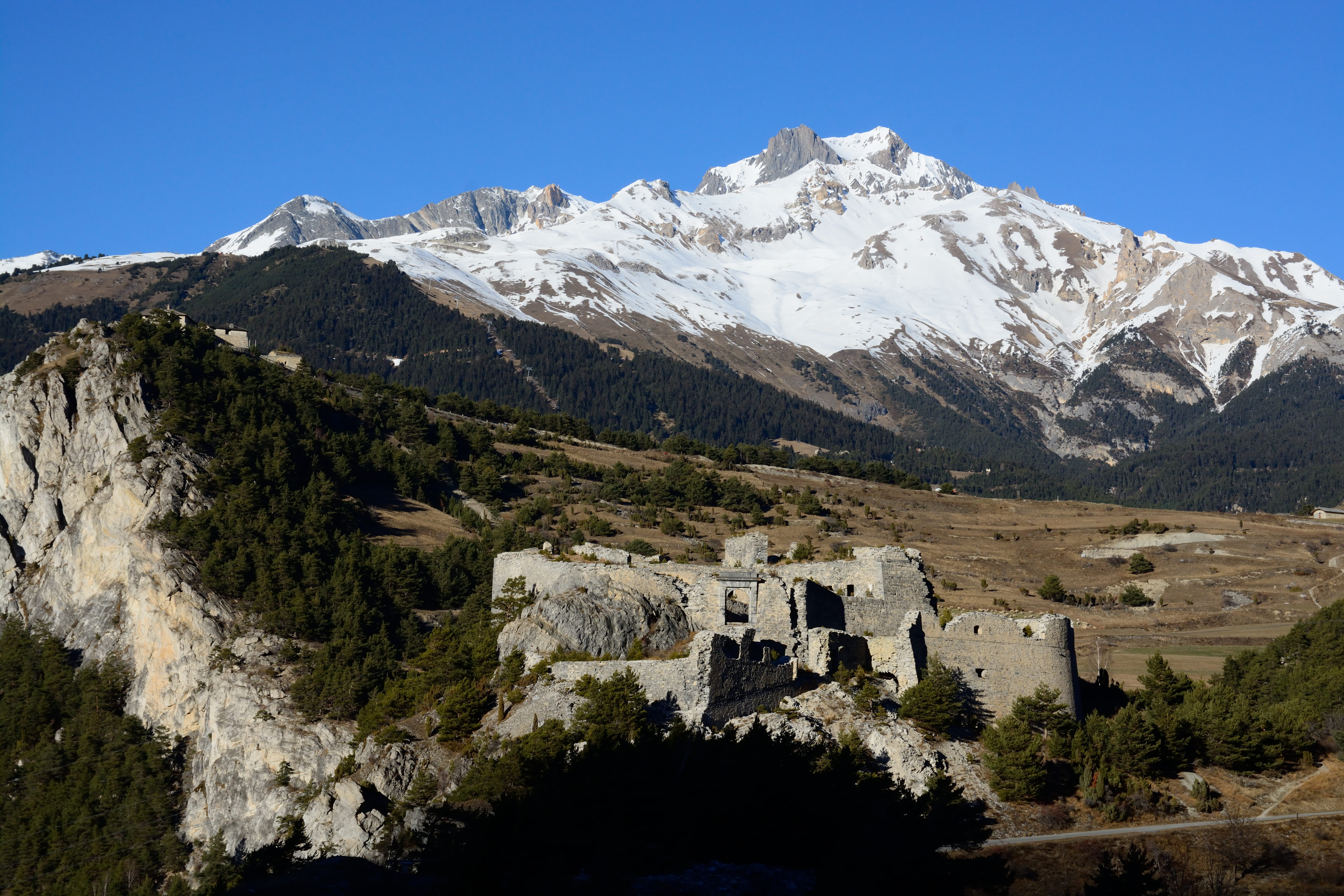 plant, building, castle, environment, the past, mountain peak, outdoors, 5K, beauty in nature, france, clear sky, no people, built structure, snow, ruin, HD Wallpaper