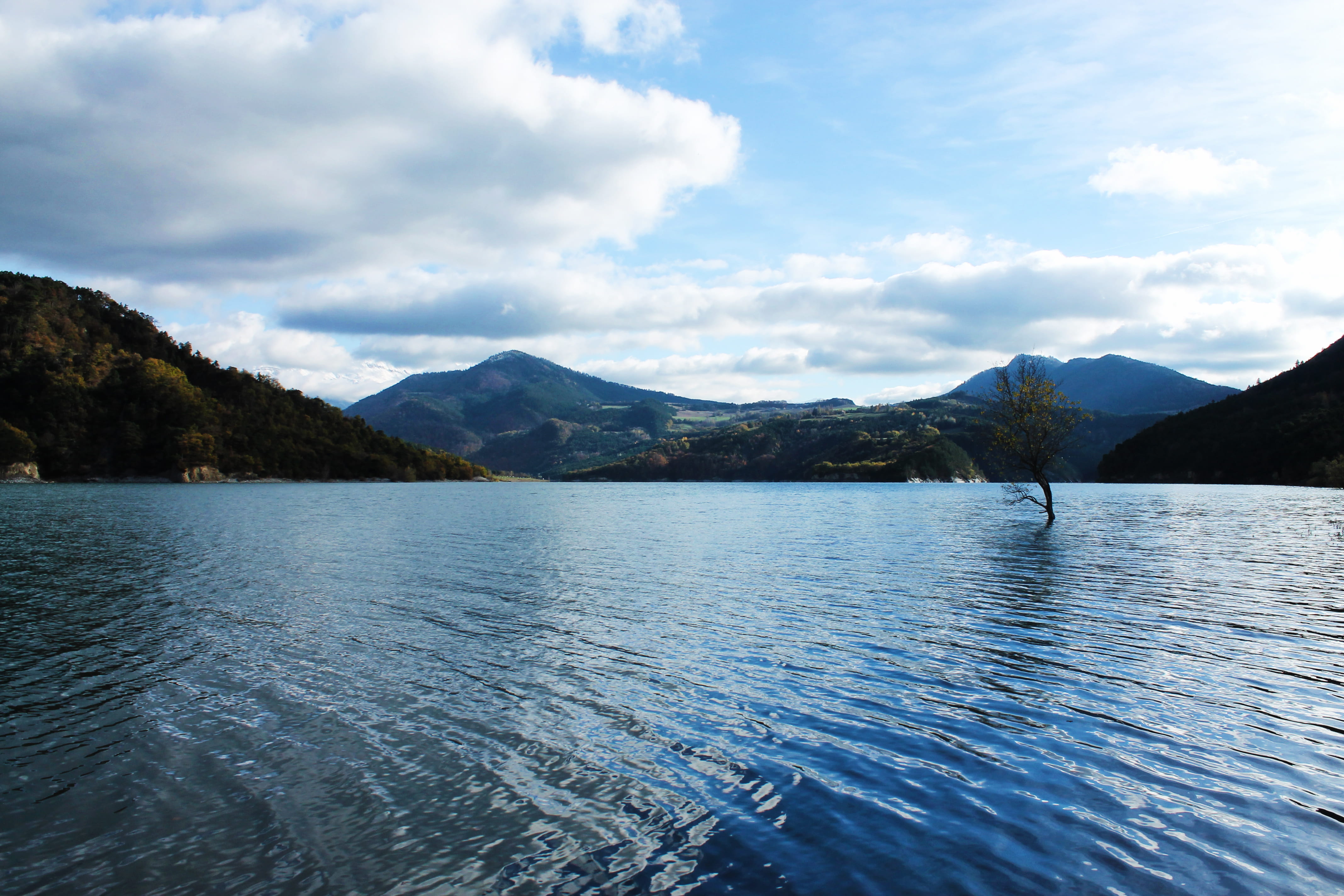 scenics - nature, remote, nature, day, lake, idyllic, tree, rippled, mountain, tranquility, no people, waterfront, lac de monteynard-avignonet, water, tranquil scene, HD Wallpaper