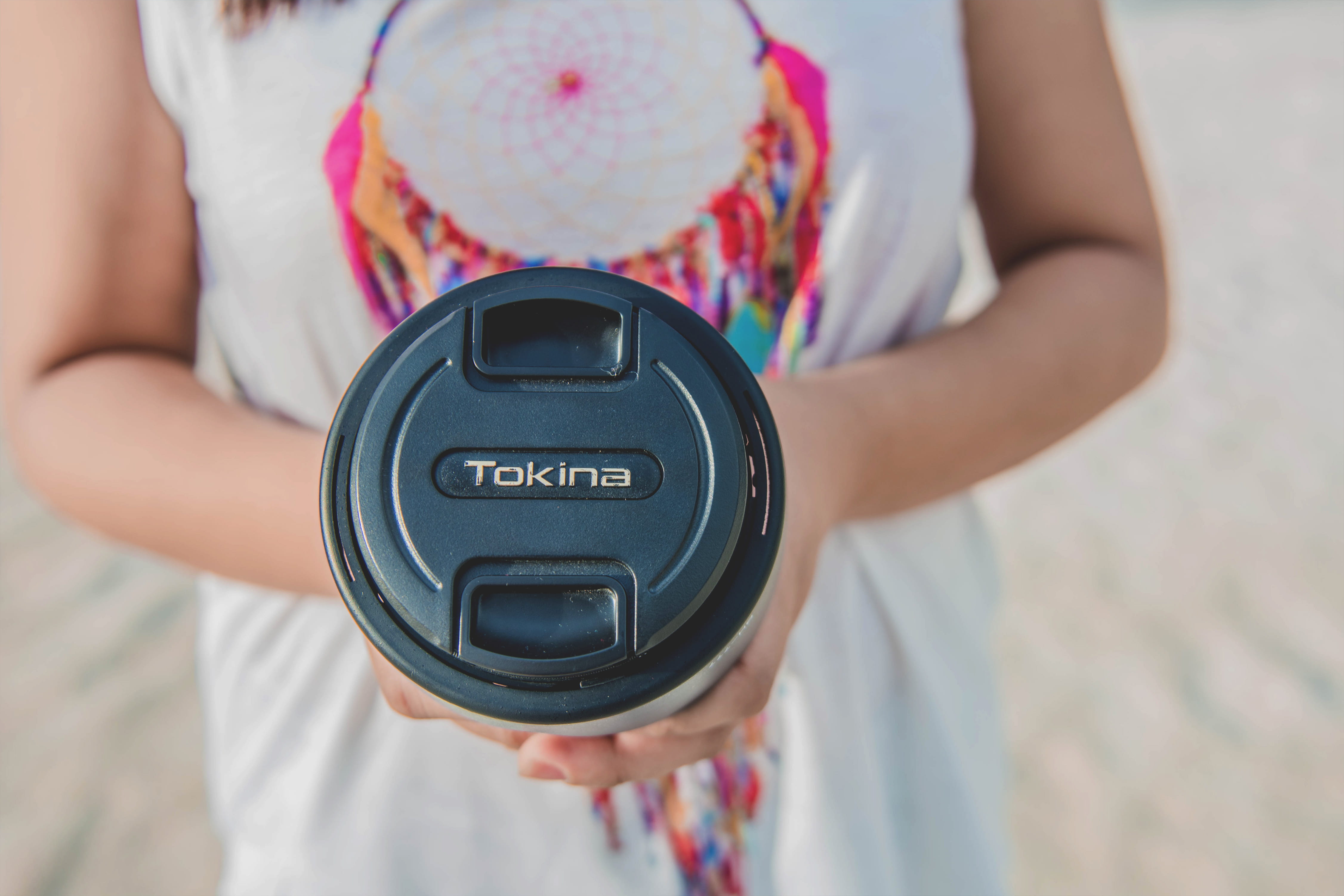 tokina, midsection, 4K, women, front view, one person, healthy lifestyle, close-up, females, casual clothing, lifestyles, child, technology, human body part, HD Wallpaper