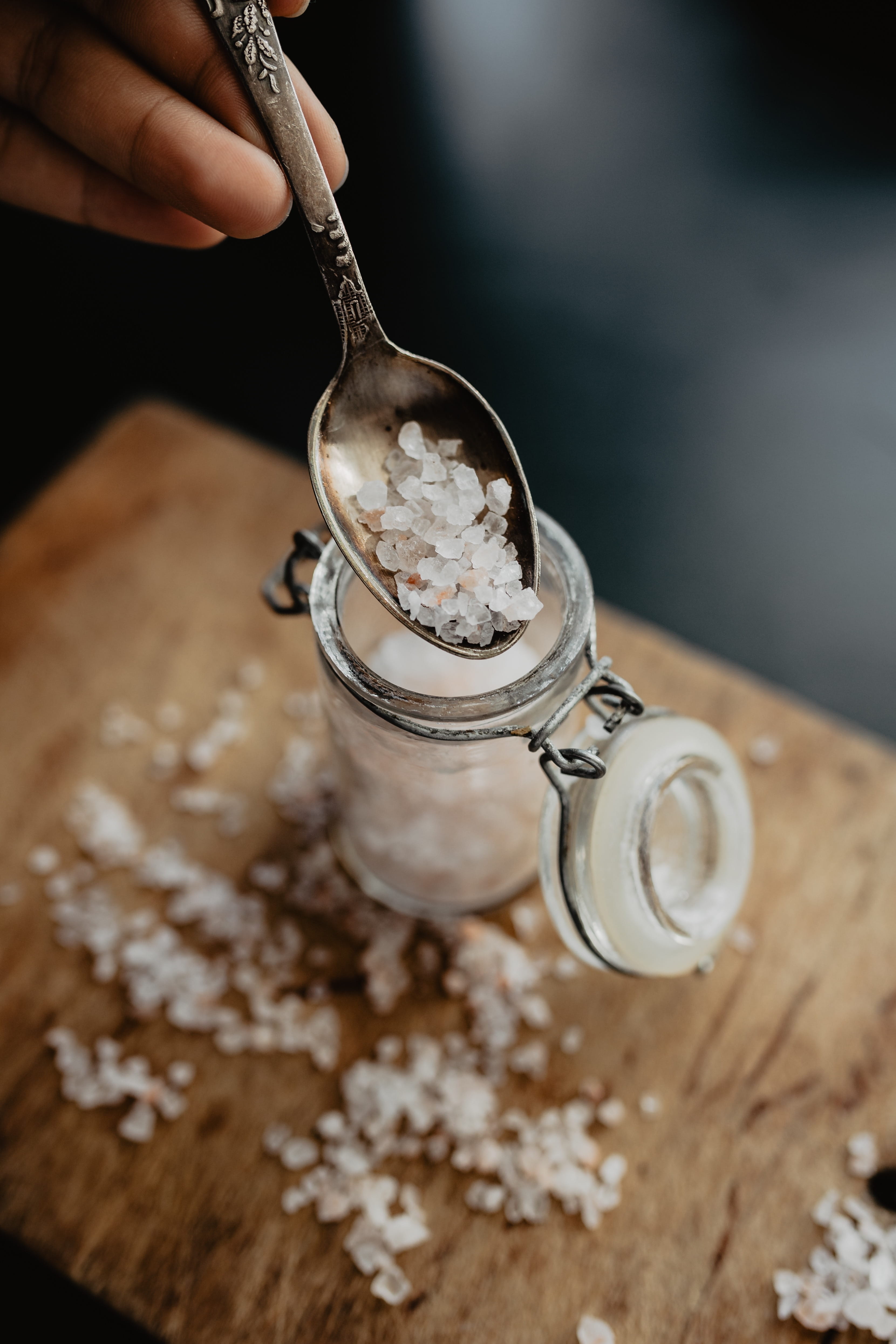 human body part, real people, himalayan, freshness, one person, food and drink, dairy product, food, holding, pouring, table, finger, indoors, close-up, Phone HD Wallpaper