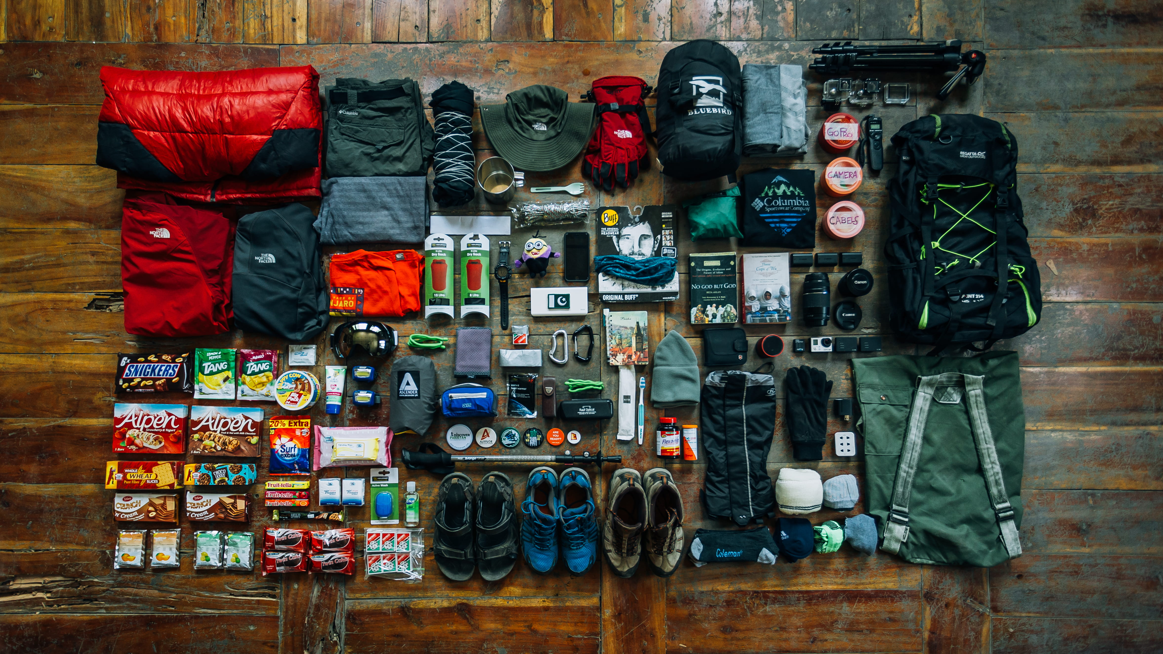 mountains, 4K, table, energy, eatables, expedition, container, large group of objects, karakoram, collection, things, order, for sale, floor, bag, wood, HD Wallpaper