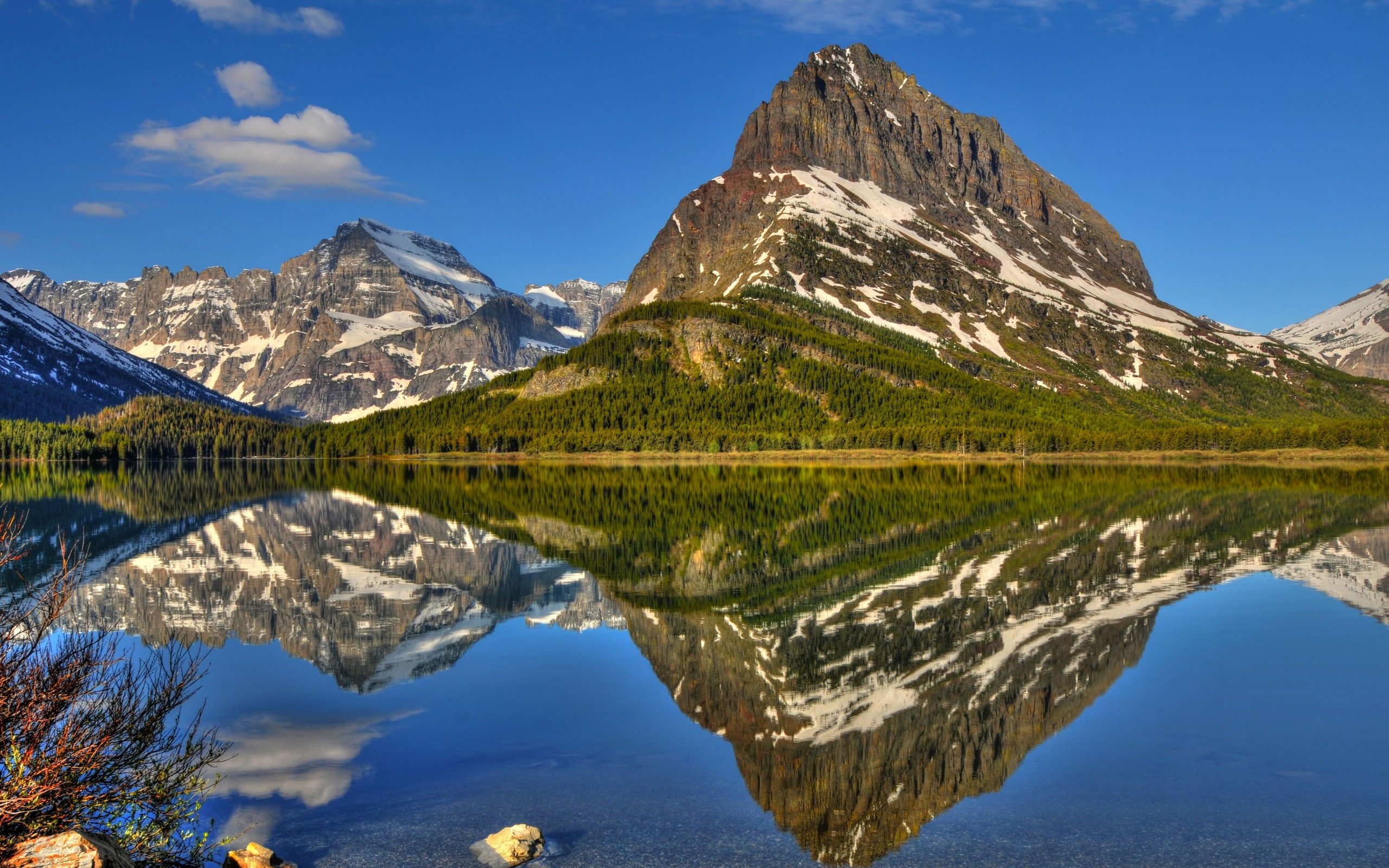 cold temperature, lake, formation, reflection lake, outdoors, reflection, sky, mountain peak, winter, 2K, snowcapped mountain, waterfront, Glacier National Park, HD Wallpaper