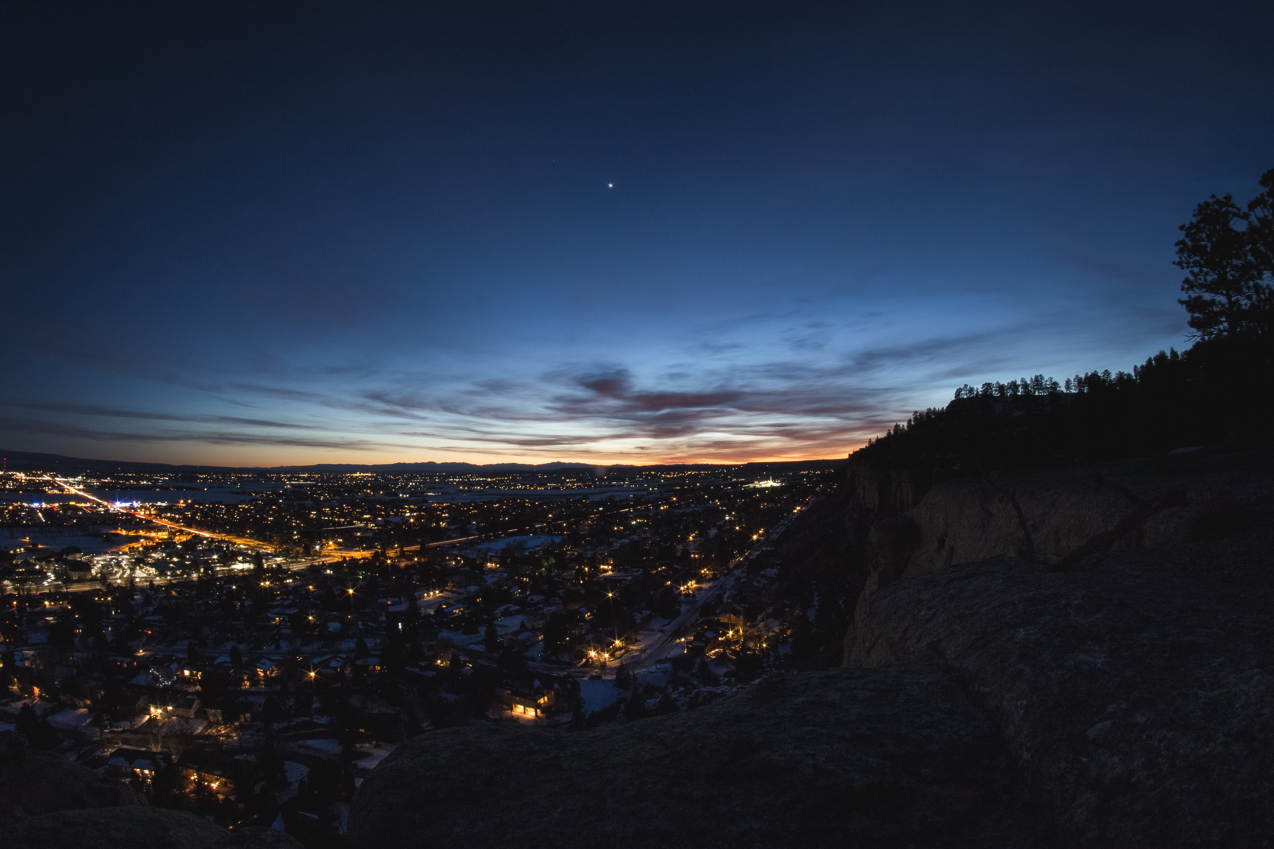 environment, glowing, mountain, city scape, beauty in nature, united states, rocks, stars, buisy, sunset, outdoors, sn, cityscape, lights, montana, traffic, HD Wallpaper