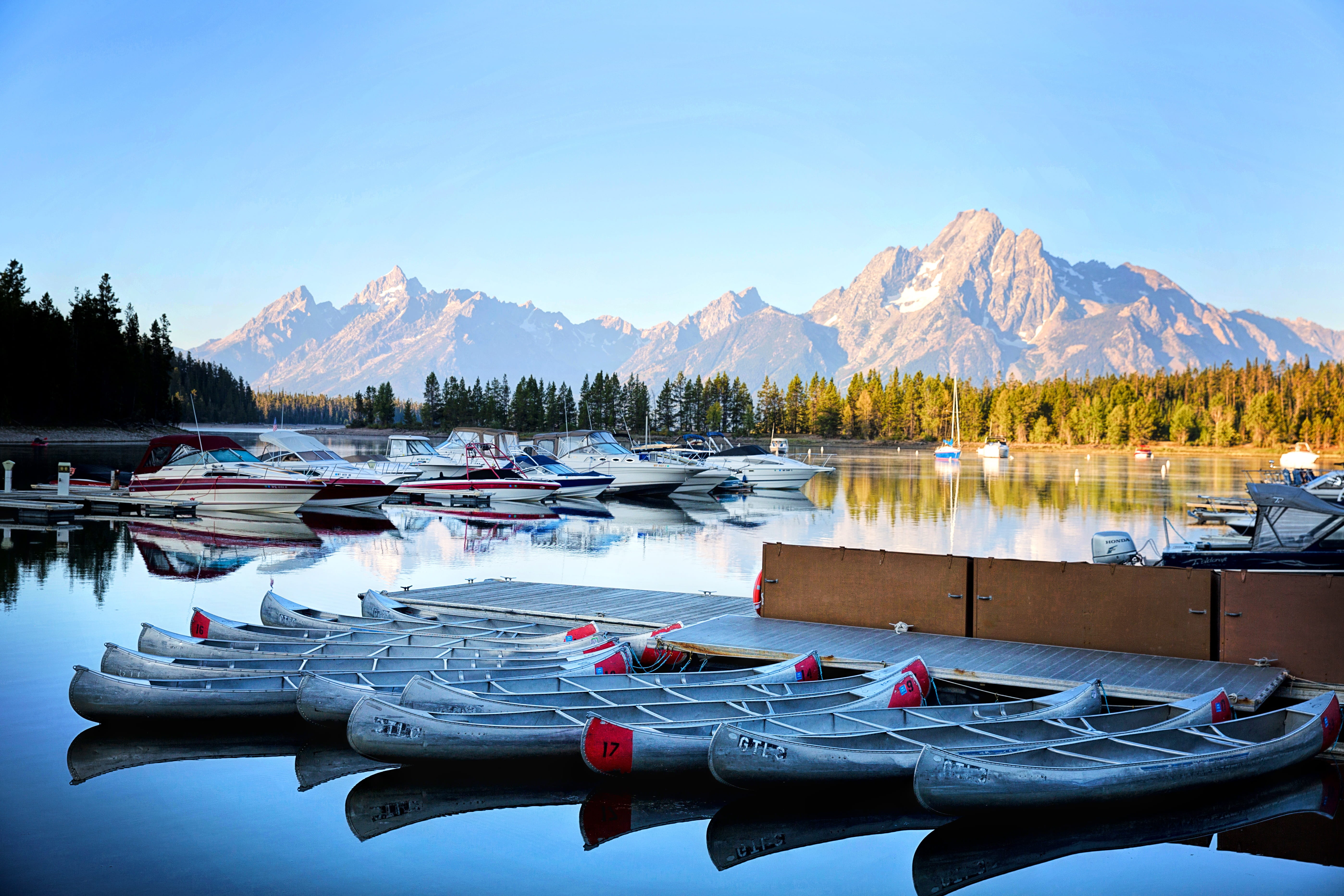 5K, jenny, vacation, wyoming, non-urban scene, scenics - nature, sky, boats, white, mountain, kayaks, boat, cold temperature, summer, wooden, scenery, HD Wallpaper