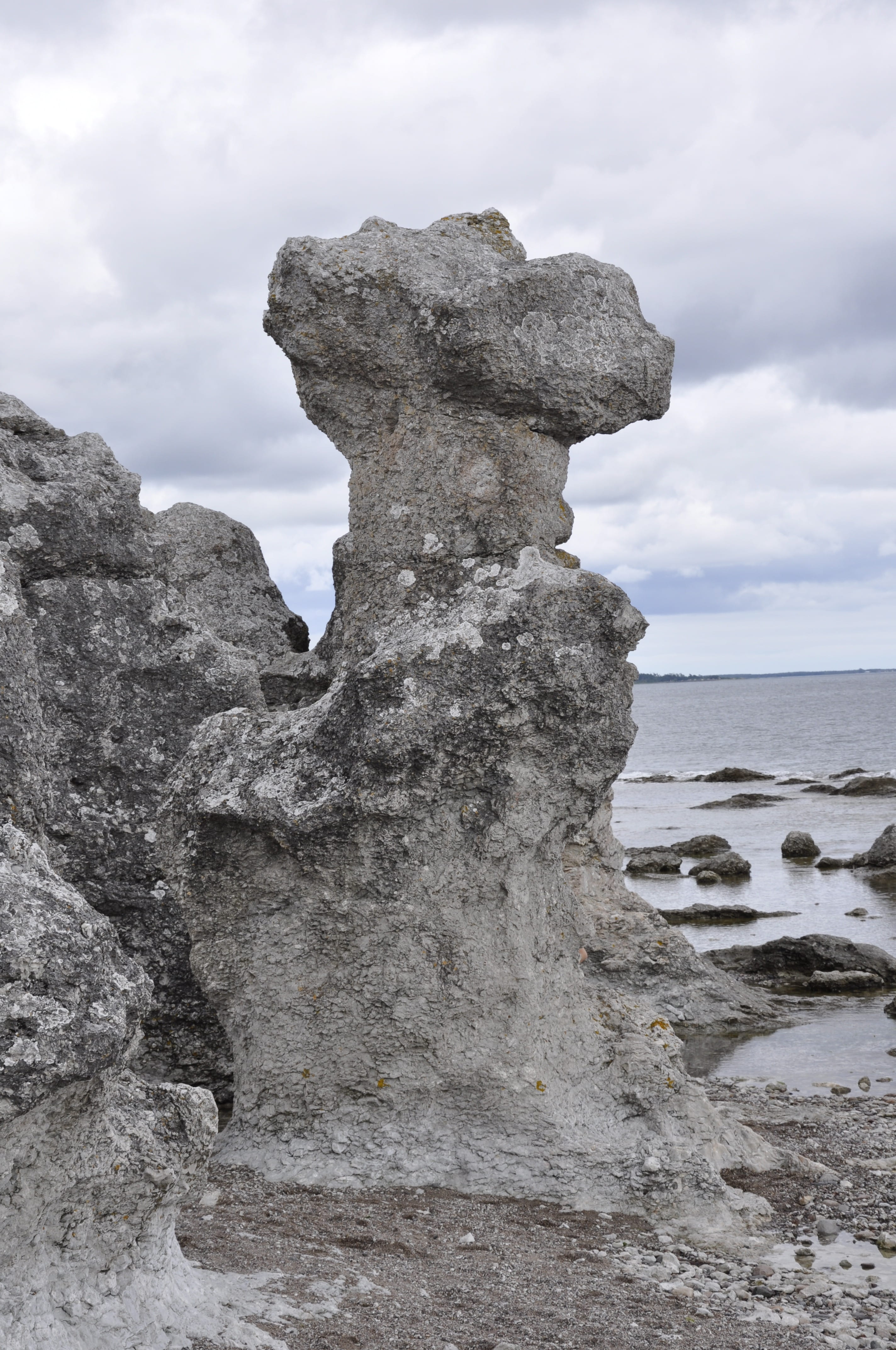 outdoors, day, sky, solid, rock - object, scenics - nature, rock, Stone, non-urban scene, 4K, low angle view, Sea Stack, nature, beauty in nature, no people, Phone HD Wallpaper