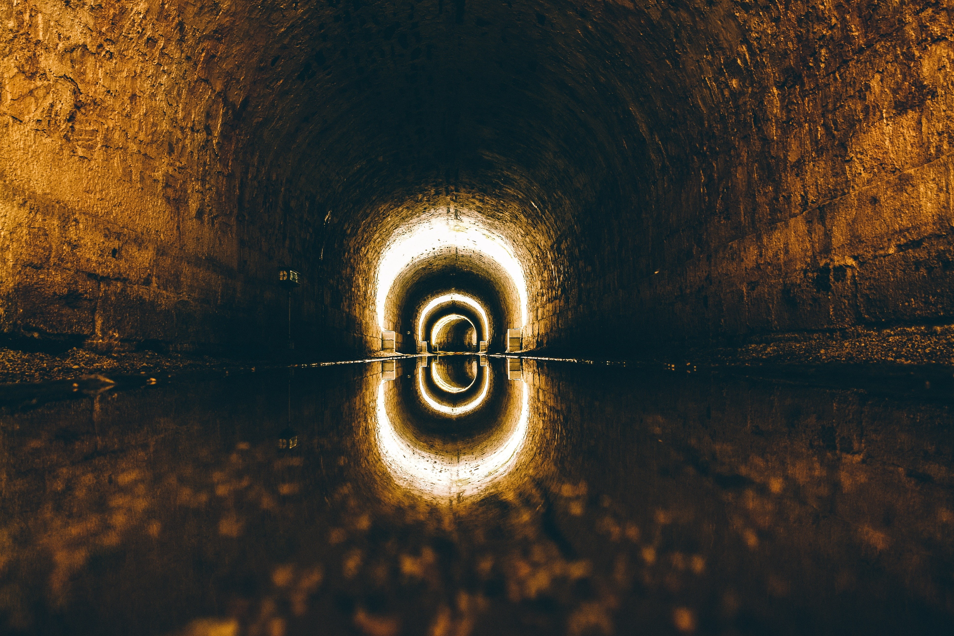 metal, light - natural phenomenon, tunnel, motion, lights, illuminated, brown, door, night, shape, no people, 4K, dark, reflection, architecture, arch, HD Wallpaper