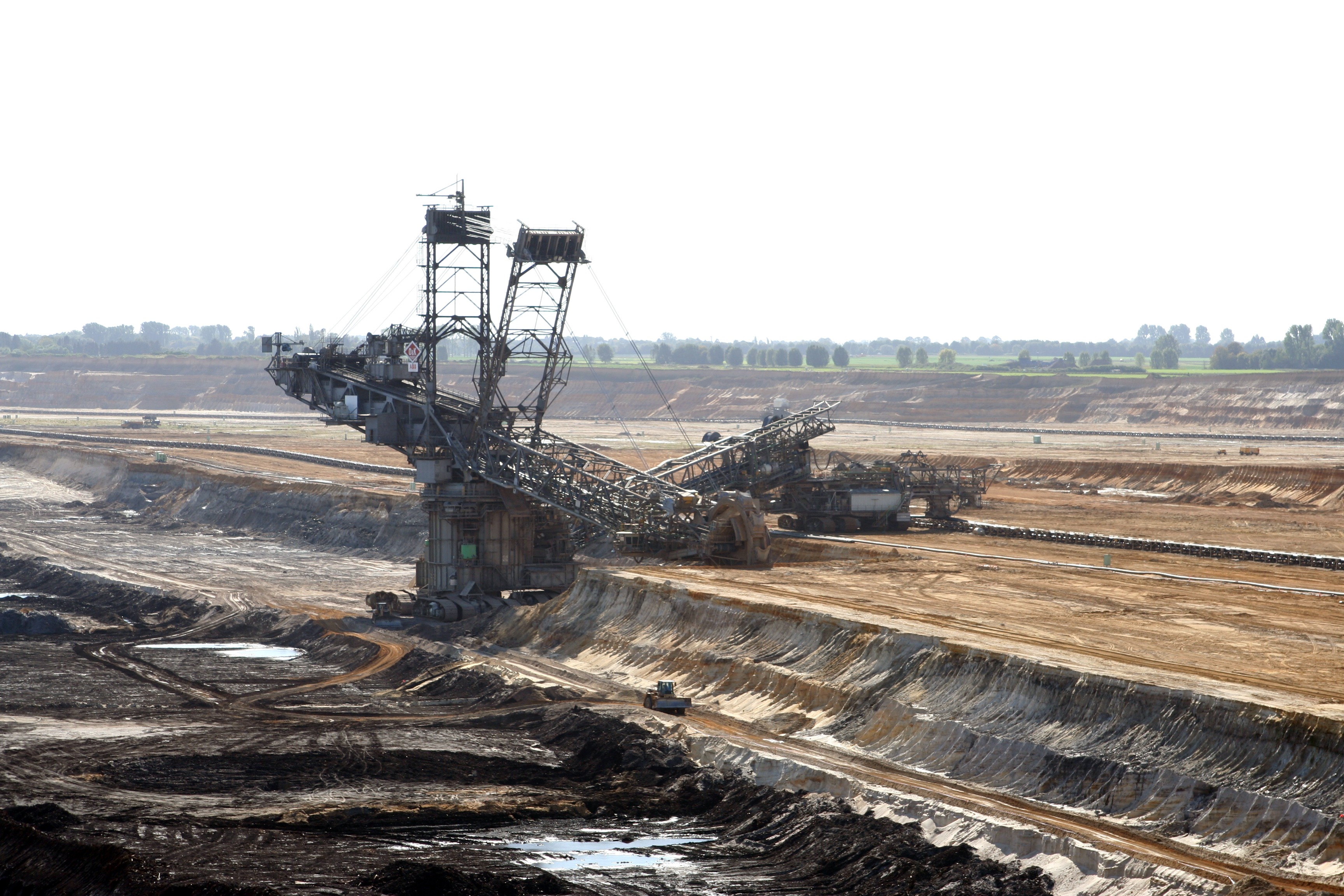 mine, 2K, industrial equipment, environmental issues, coal mine, brown coal, fuel and power generation, metal industry, pollution, bucket wheel excavators, HD Wallpaper