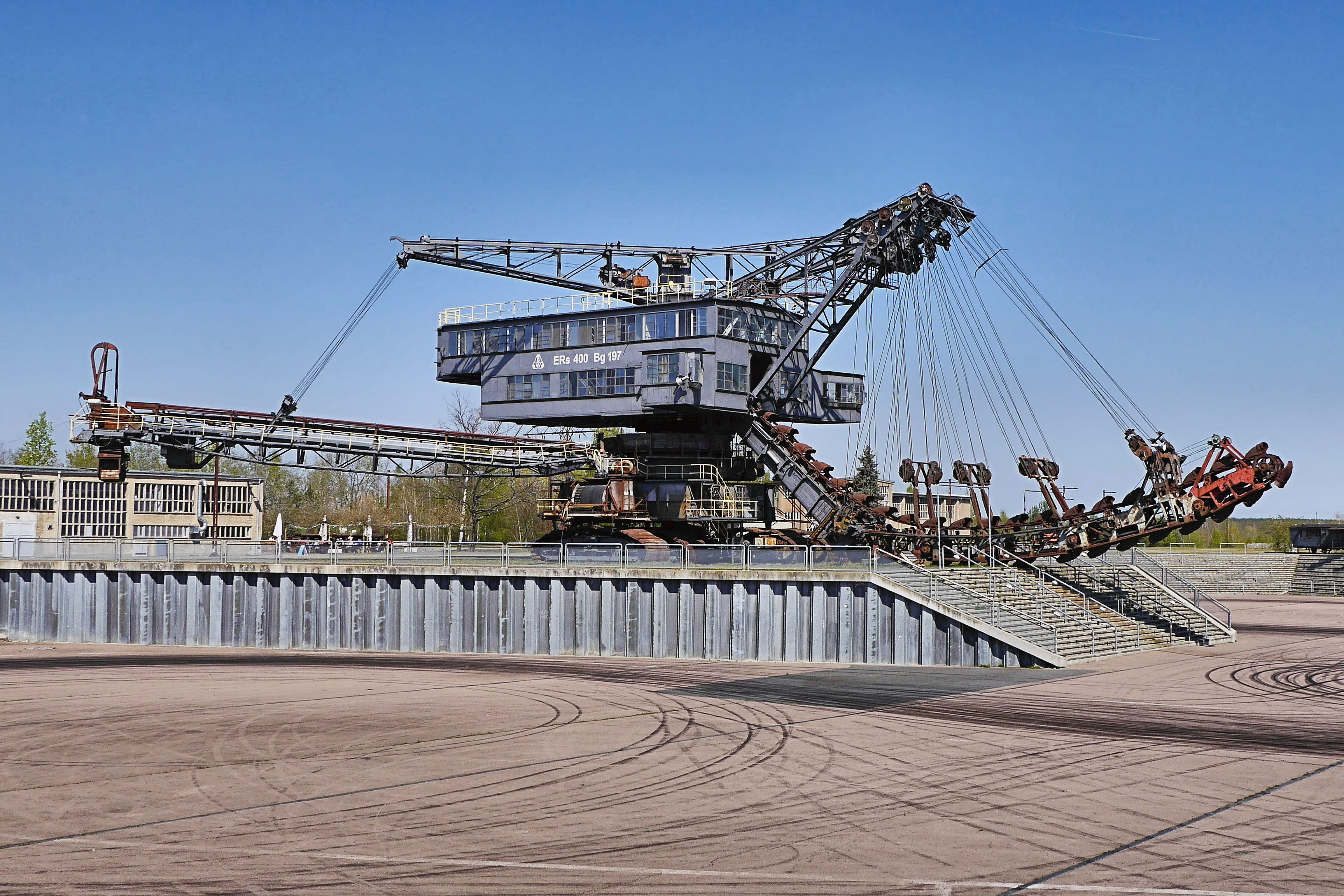 day, architecture, outdoors, ferropolis, water, 4K, bridge - man made structure, machinery, transportation, cable, building exterior, nature, railing, HD Wallpaper
