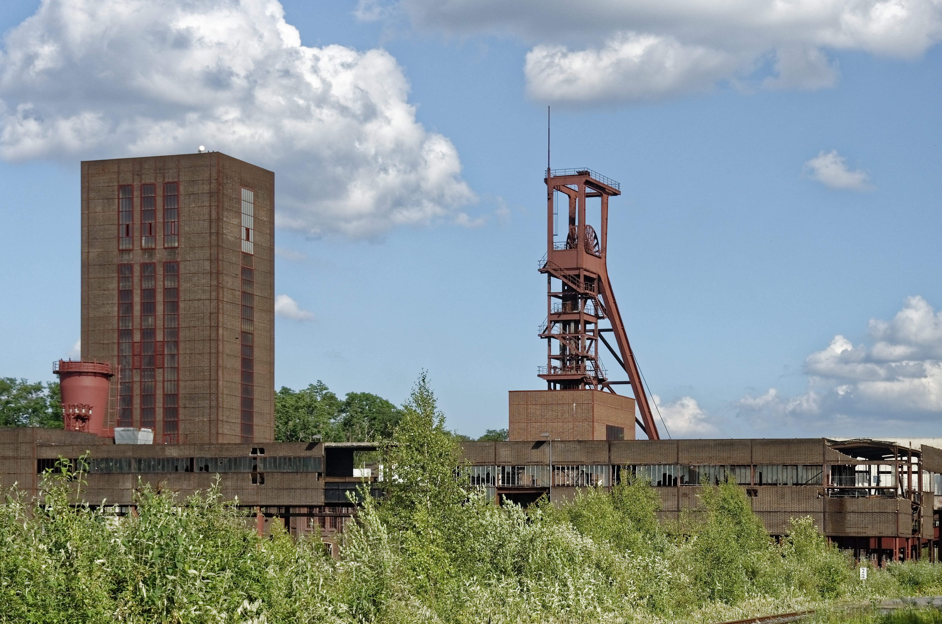 environment, zeche zollverein, tree, building, plant, outdoors, no people, low angle view, cloud - sky, grass, monument, mining, nature, factory, architecture, HD Wallpaper